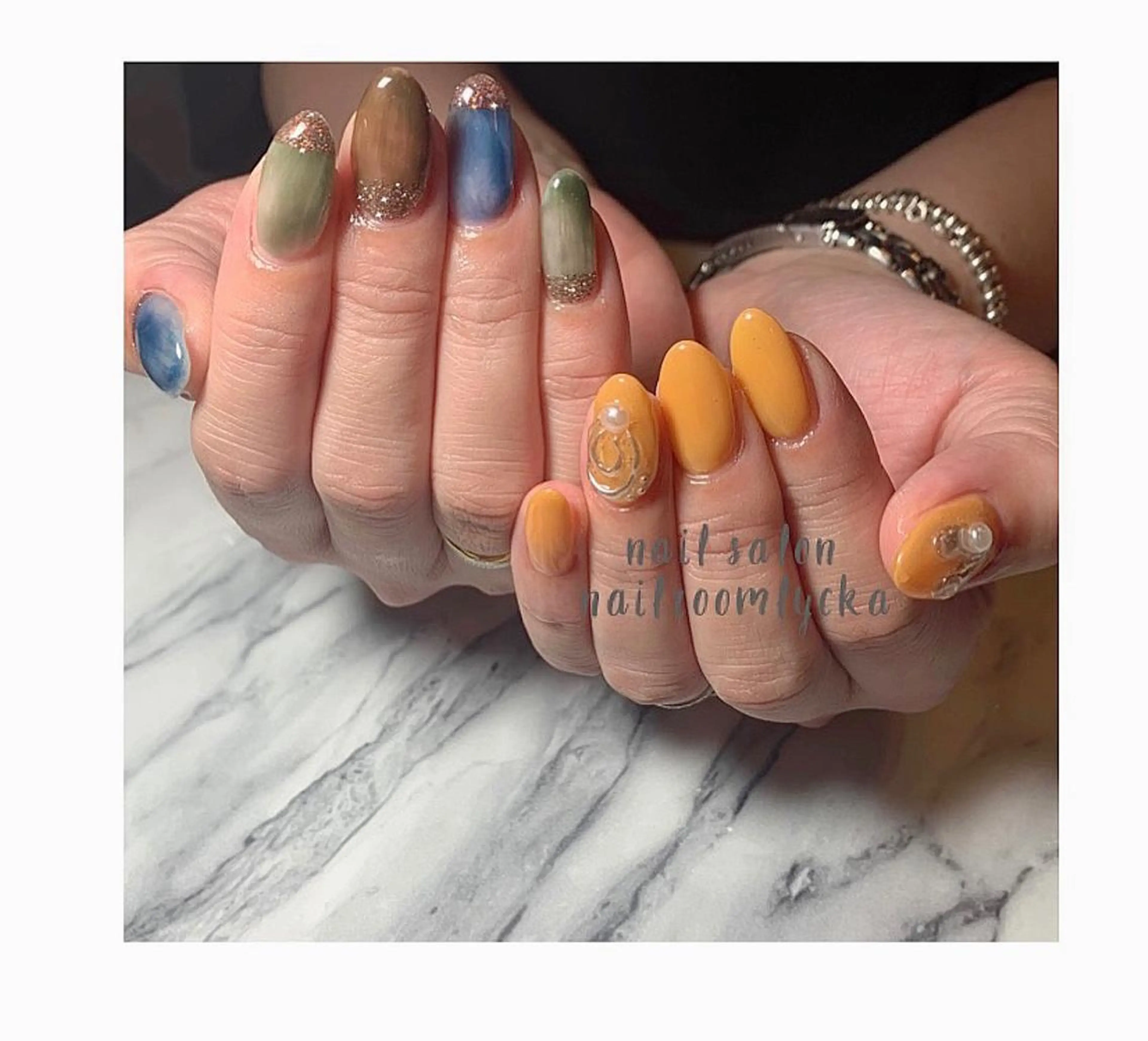 ネイル ﾈｲﾙﾙｰﾑﾘｯｶ 𝐦𝐚𝐲𝐮のネイルデザイン