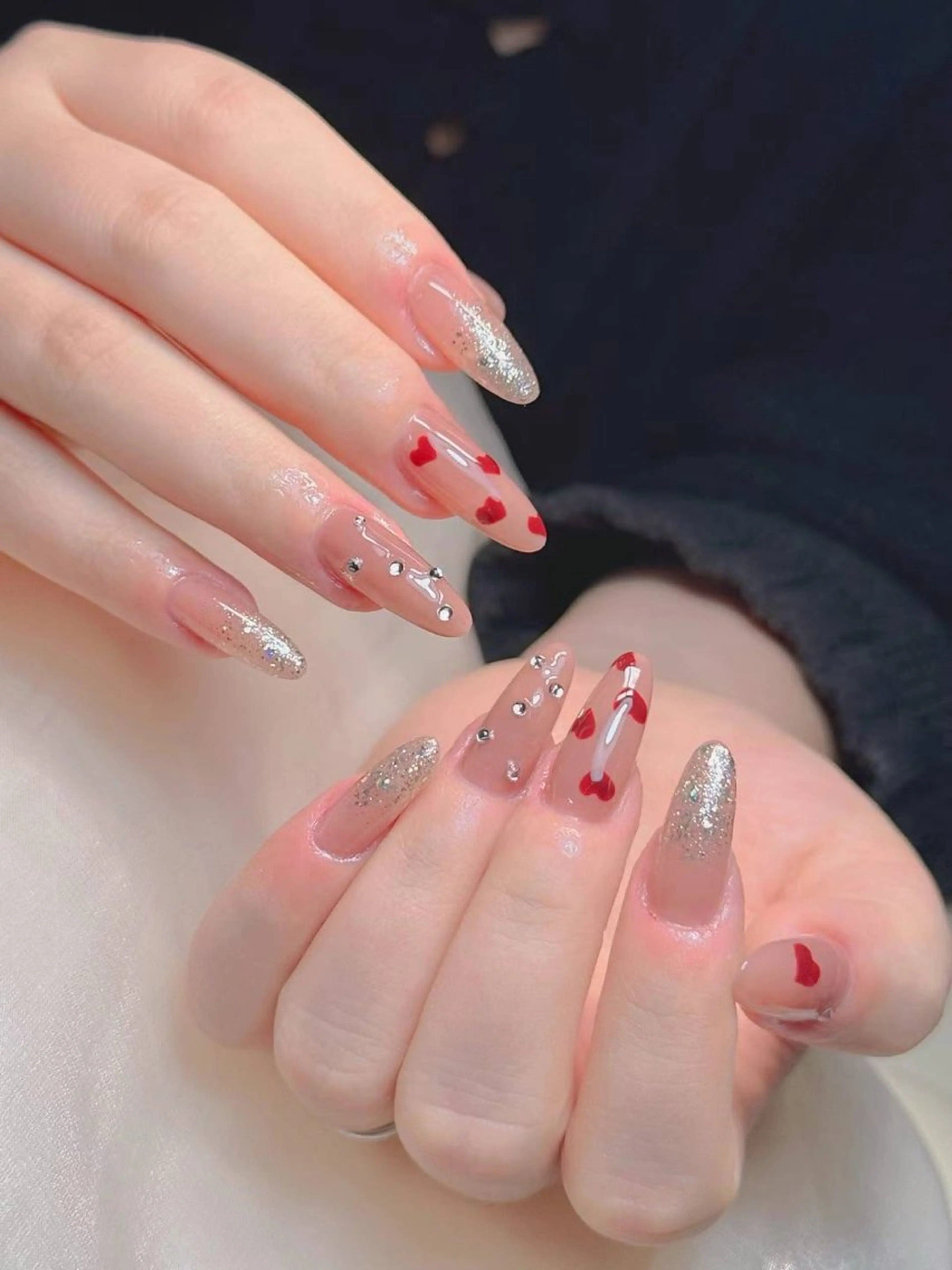ネイル アートネイル 韓国ネイル 水色 ロングネイル マグネットネイル ハンドネイル ハンドケア NailDemure 【銀座店】のネイルデザイン