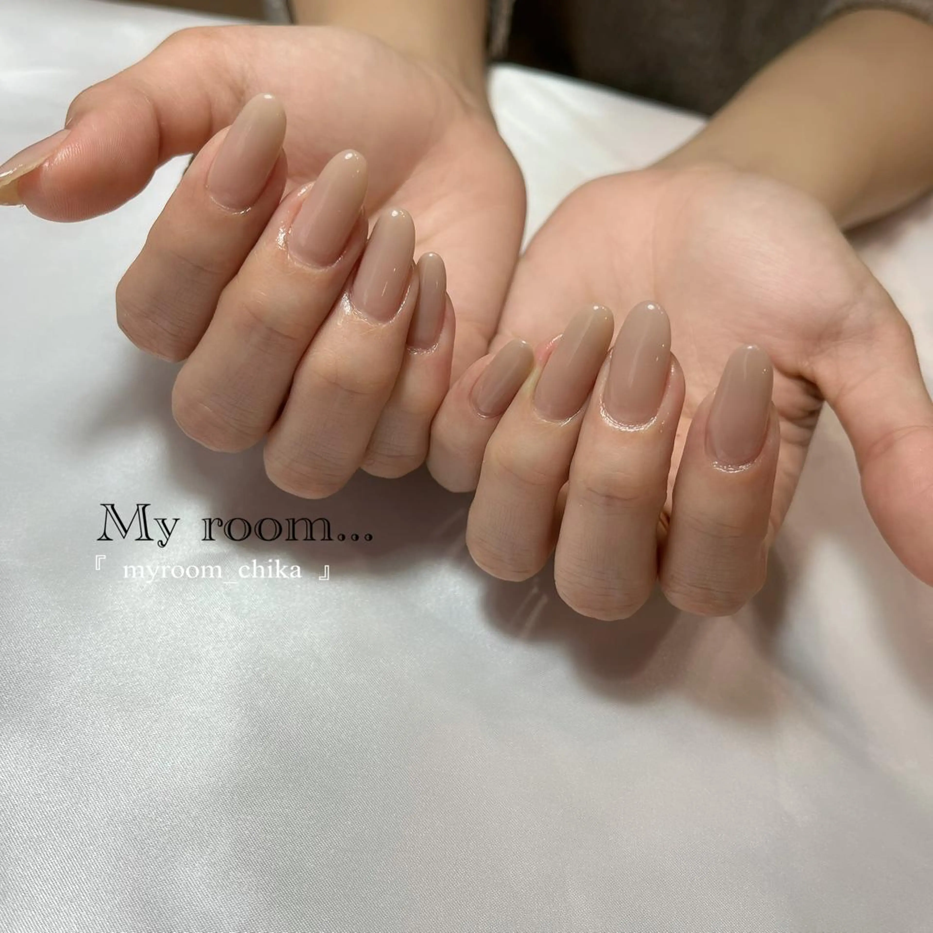 ネイル Amua.facial salon所属・ネイル・ハーブ Amua.新宿御苑のエステ・リラクイメージ