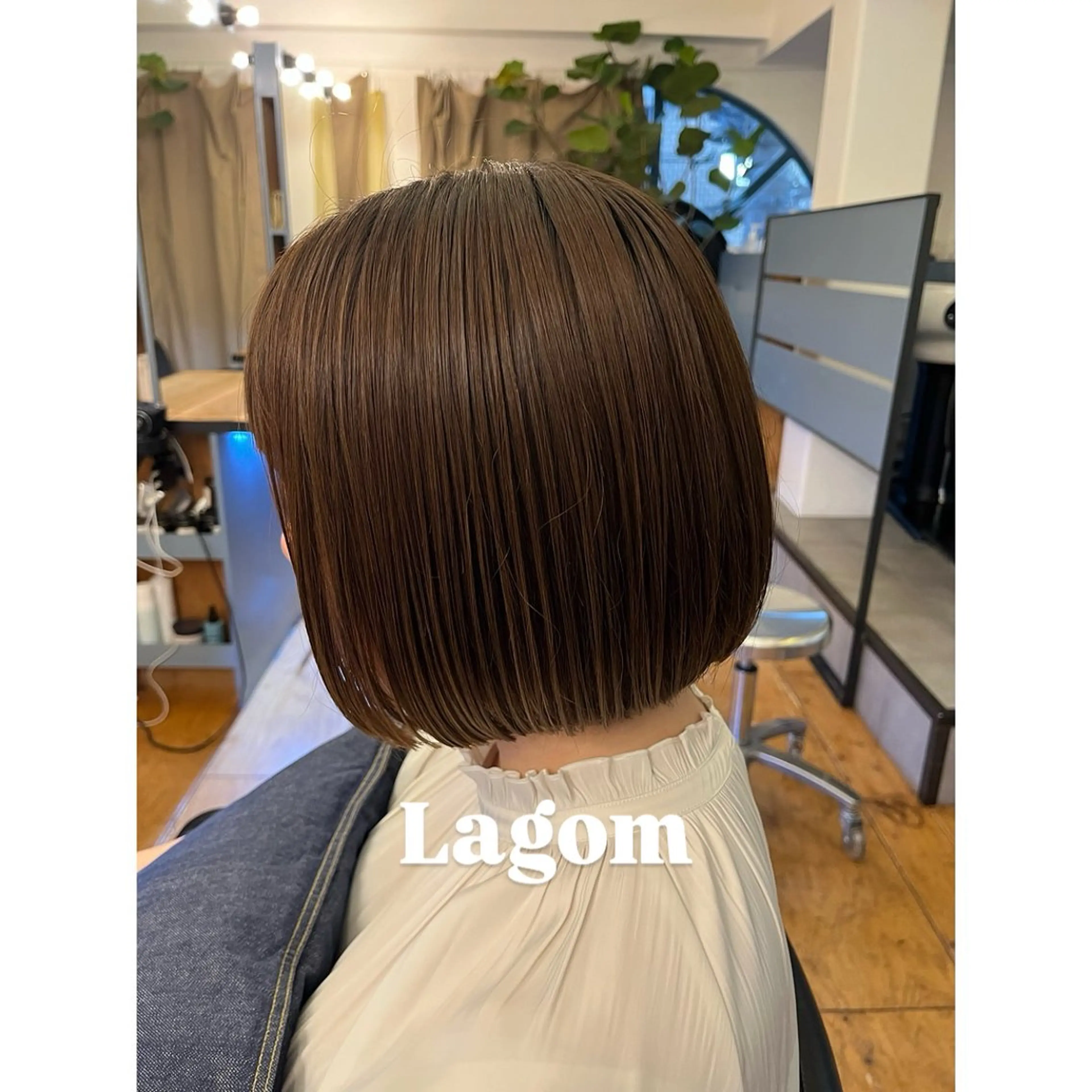 ショート カラー ボブ 髪質改善 ショートヘア トリートメント カット ヘアカラー トリートメント Lagom なかだのヘアスタイル