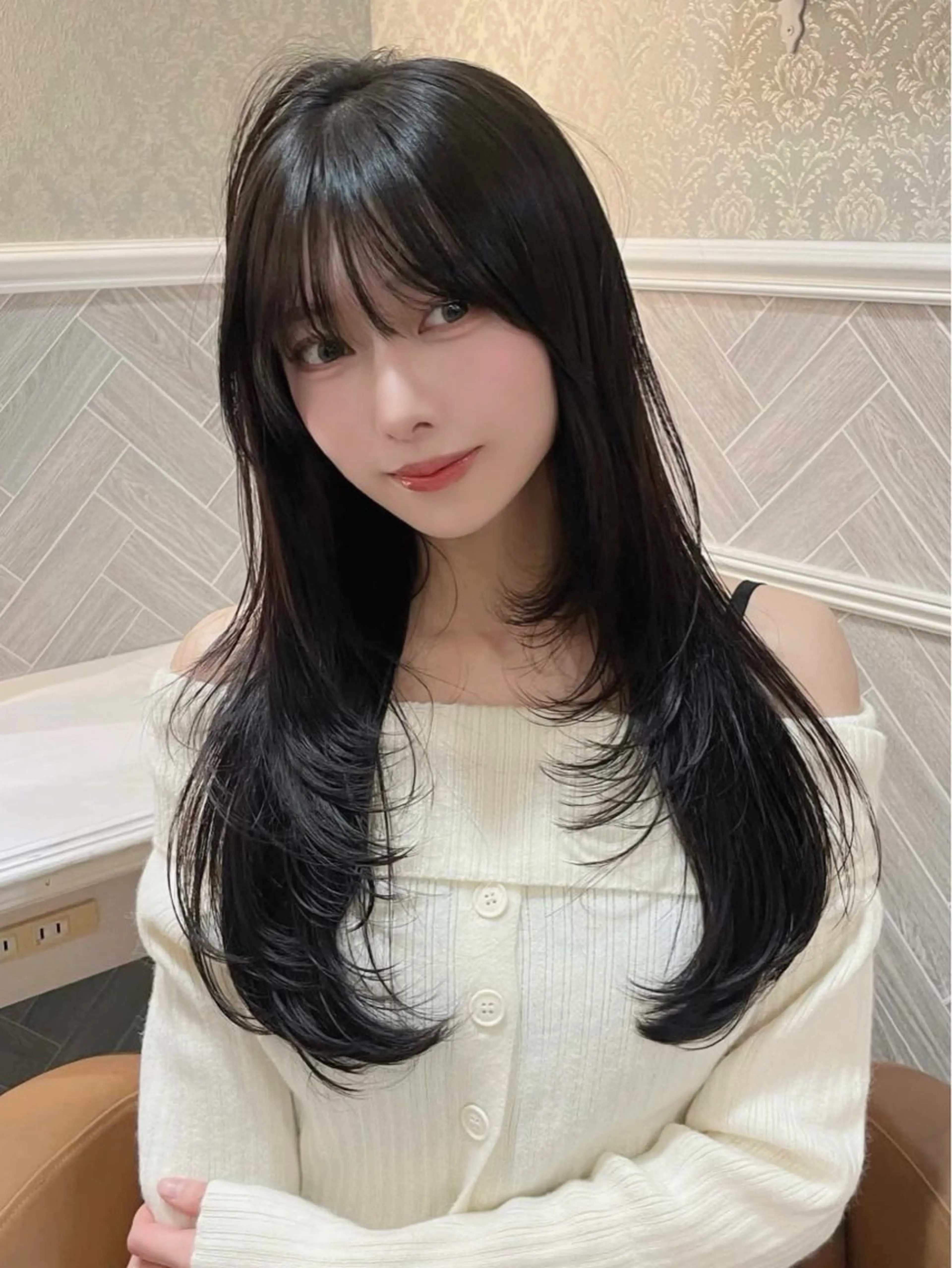 ロング 髪質改善 韓国風ヘア レイヤーカット ロング 縮毛矯正 カット ヘアカラー 縮毛矯正 トリートメント 美髪縮毛矯正🤍 髪質改善/Shinaのヘアスタイル