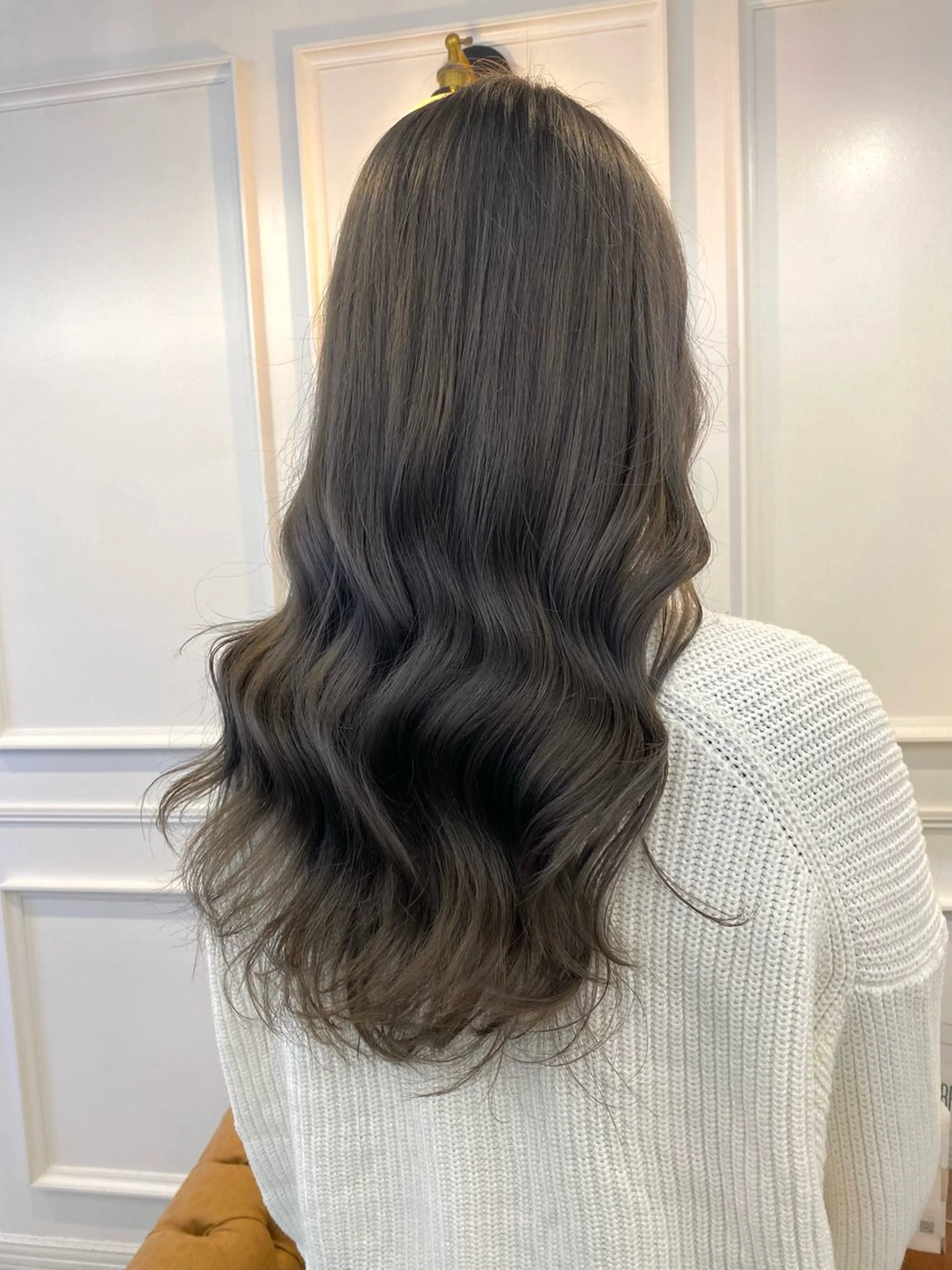 ロング アッシュ アッシュグレー アッシュグレージュ カット ヘアカラー トリートメント HARUKA🍒 toccaのヘアスタイル