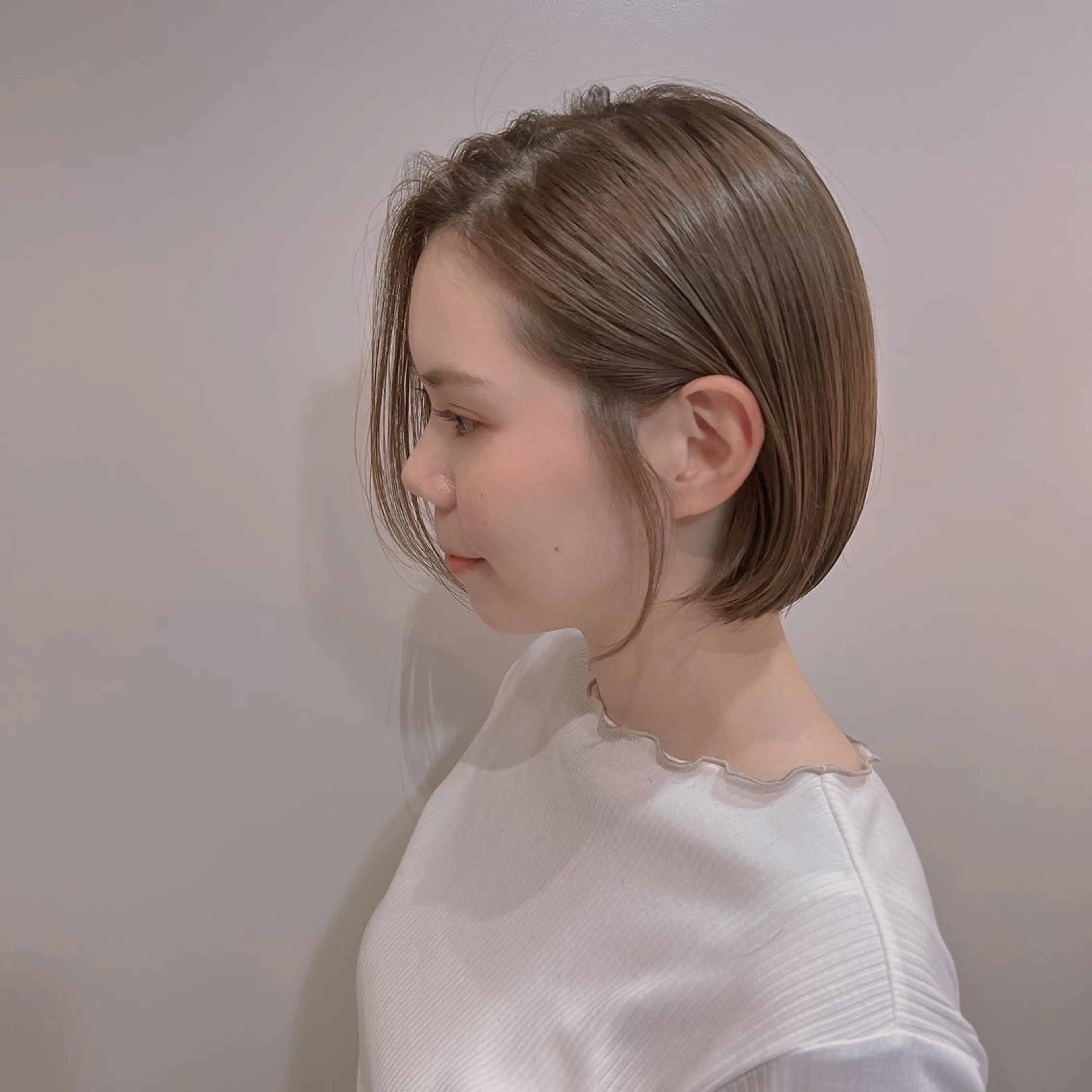 ミディアム カット ヘアカラー トリートメント パーソナルカラー lapiax阿部のヘアスタイル