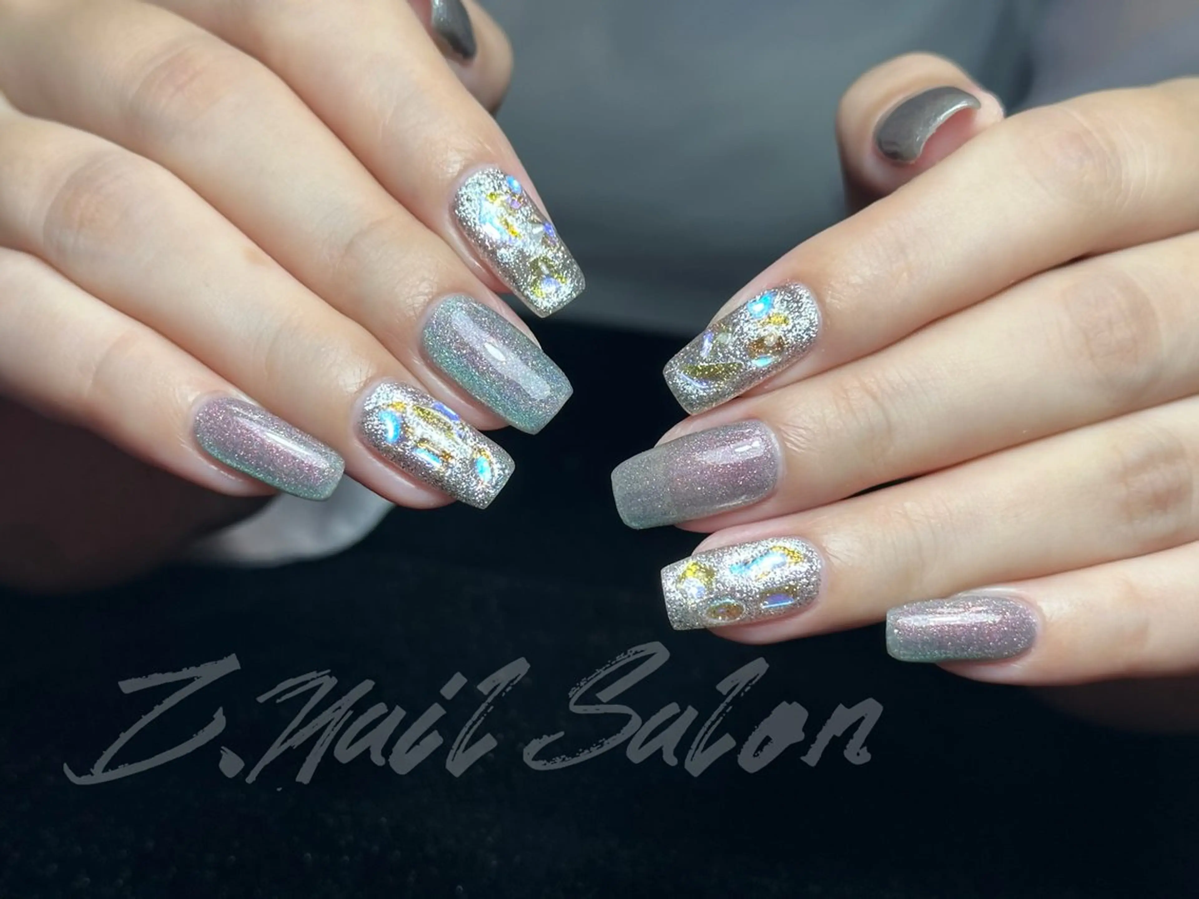 ネイル 長さ出し フットネイル フレンチネイル ジェルネイル ガラスフレンチ Z.Nail Salonのネイルデザイン