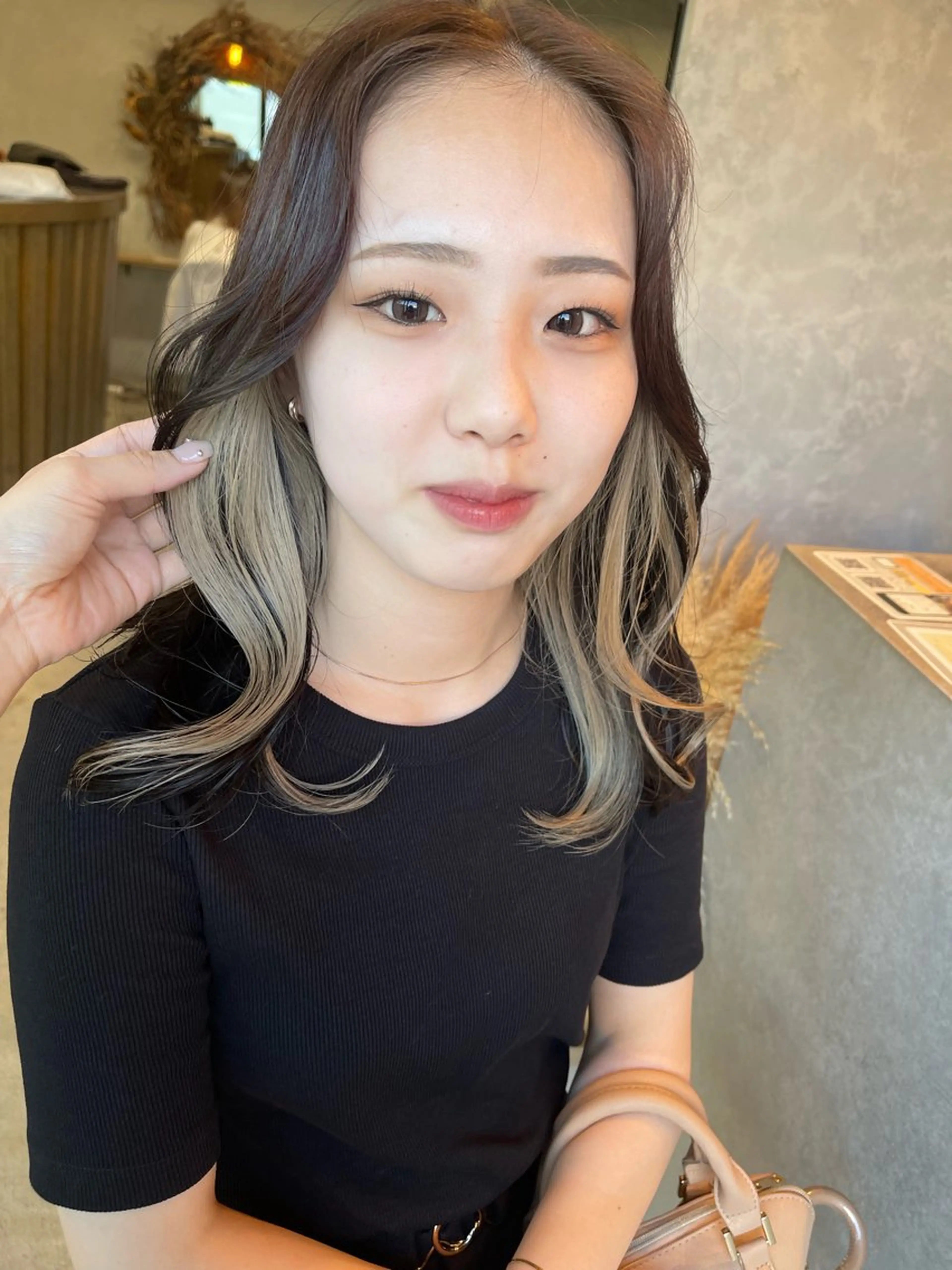 セミロング カラー ブリーチ ブロンド ダブルカラー /まつ毛パーマ🎀のヘアスタイル