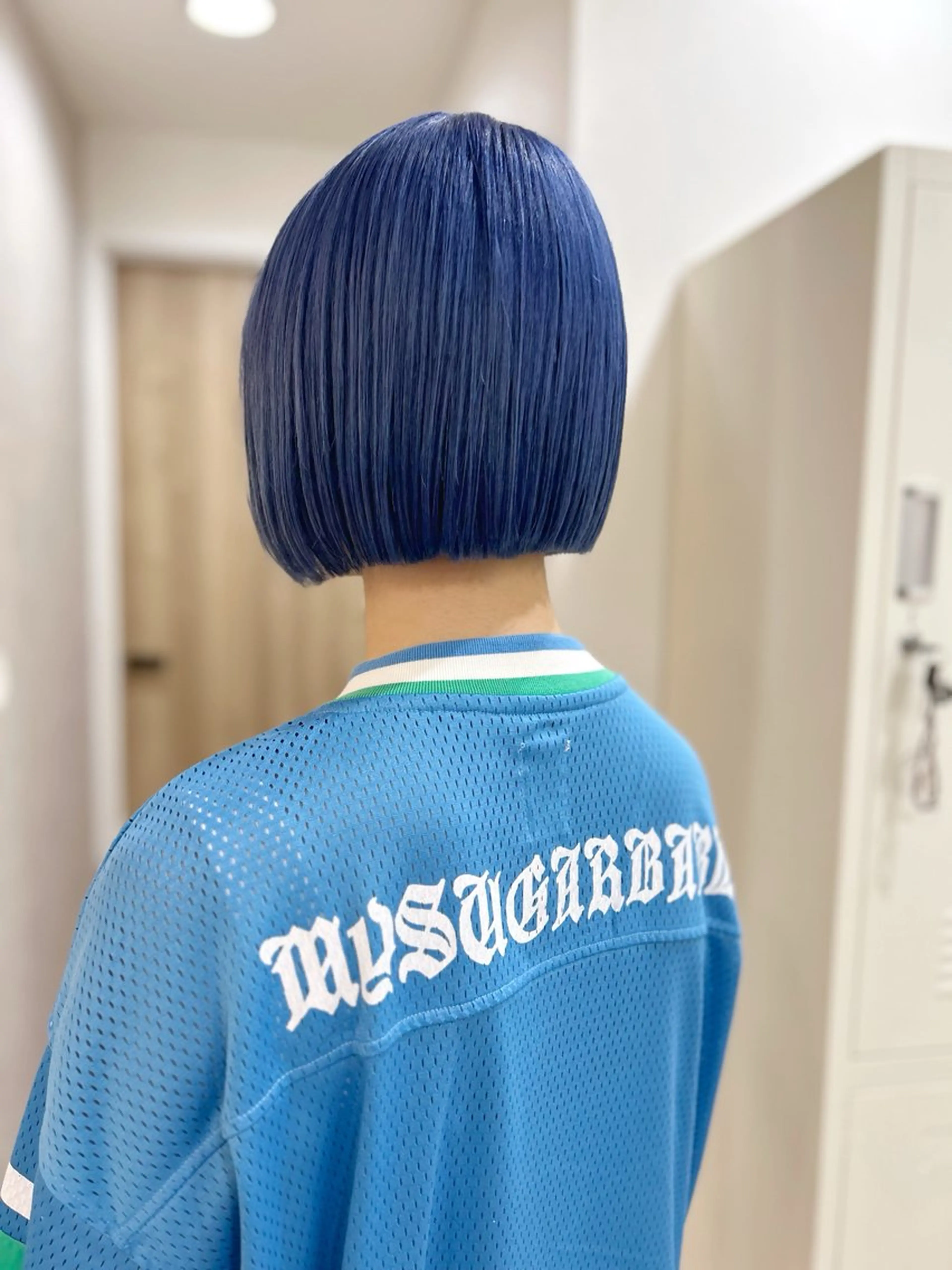 ショート カラー 切りっぱなしボブ ブルーカラー ダブルカラー ネイビーカラー ボブ ヘアカラー ボブ/ハイトーン 福生Radix 下田のヘアスタイル