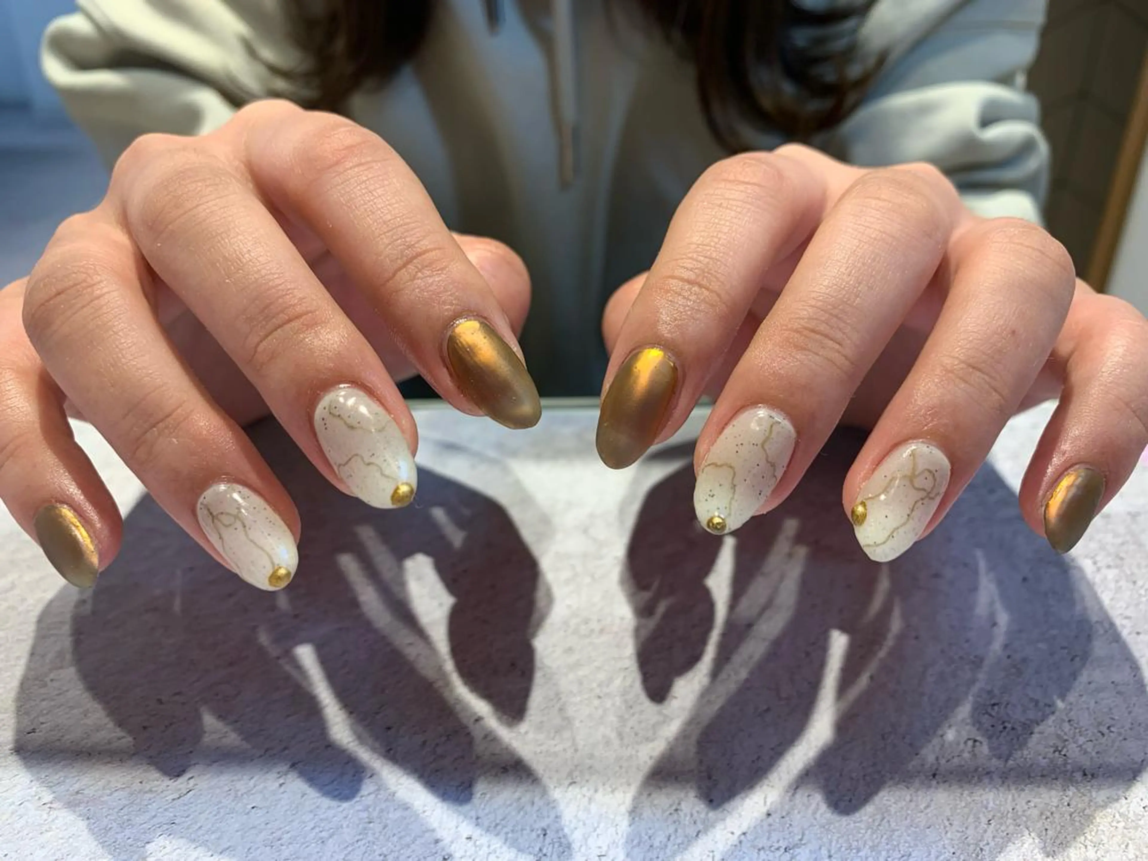 ネイル ニュアンスネイル マキノ ユイのネイルデザイン