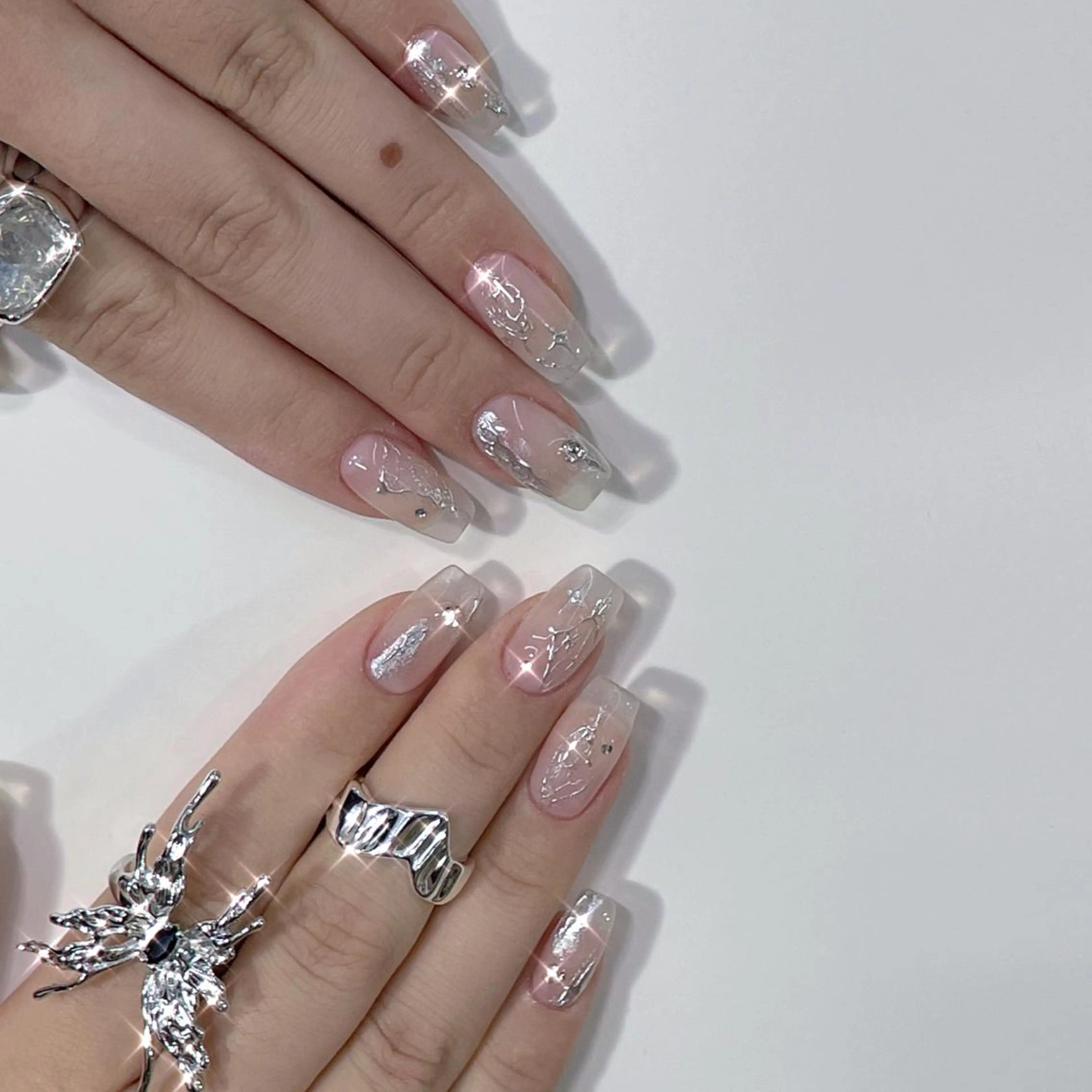 ネイル ANG Studioのネイルデザイン