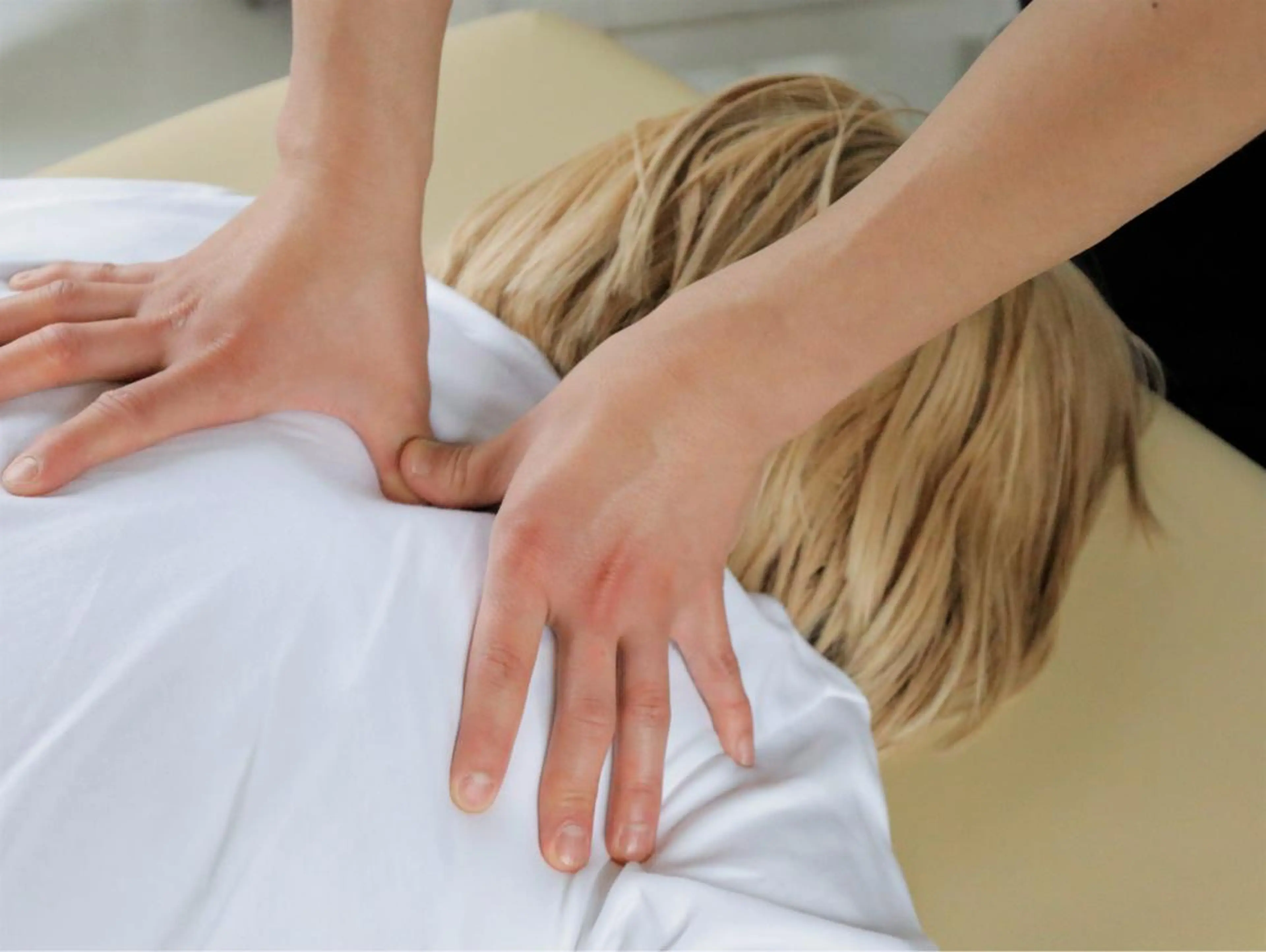 MORETHAN整体所属・Hiro 【骨盤矯正/祐天寺】のエステ・リラクイメージ