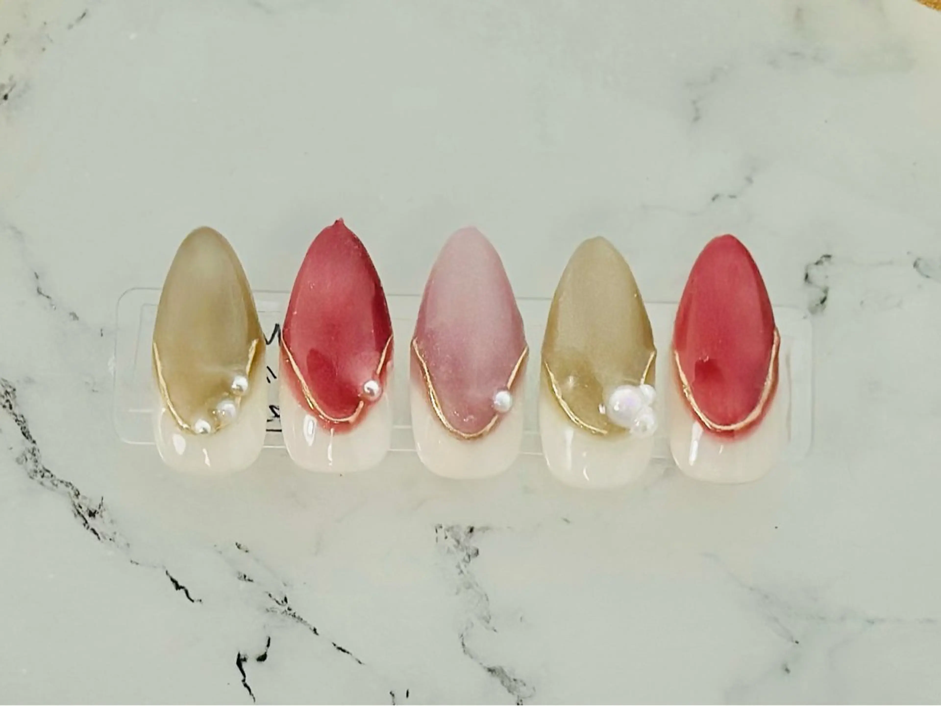 ネイル nailsalon oluoluのネイルデザイン