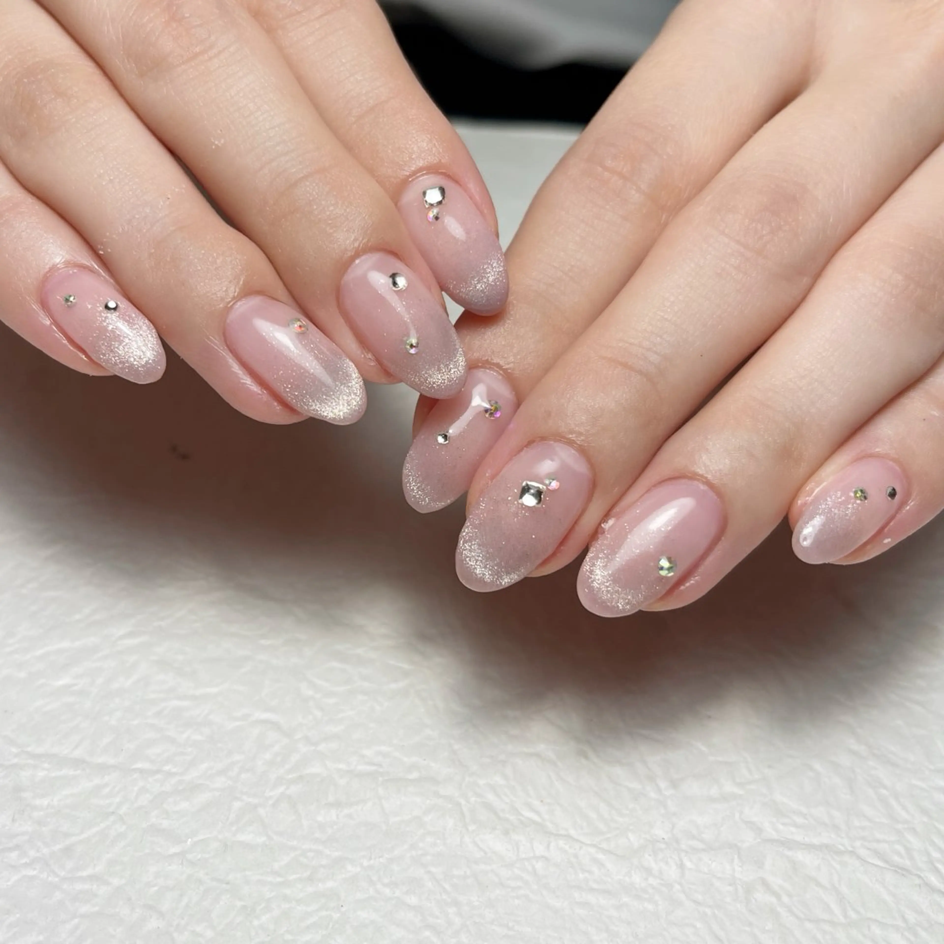 ネイル アートネイル フットネイル ジェルネイル キラキラネイル 韓国ネイル ハンドネイル Y nail なんば堀江店のネイルデザイン