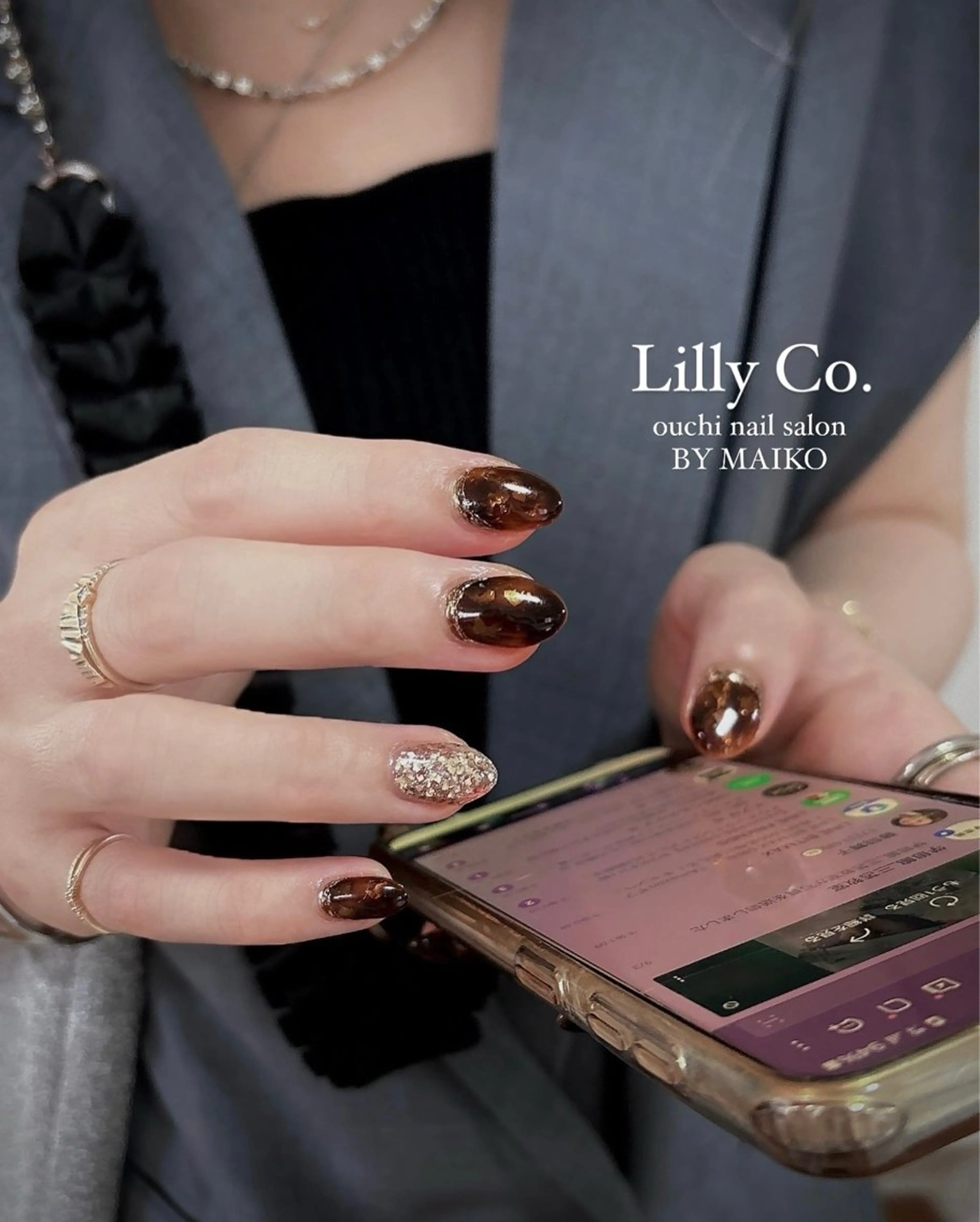 ネイル べっ甲ネイル キラキラネイル ハンドネイル ハンドケア Lilly Co.のネイルデザイン