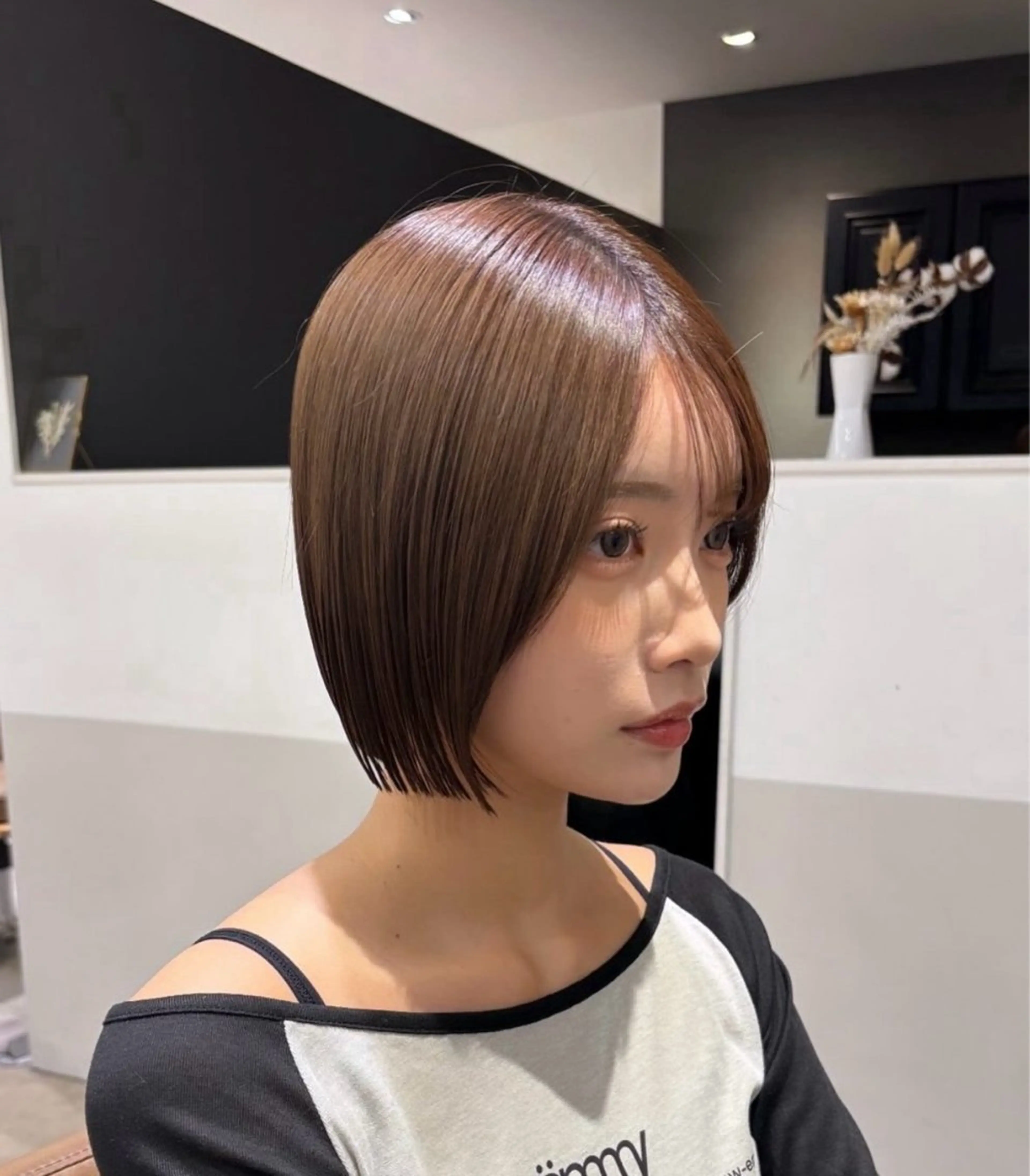 ショート カット 🥇赤み消しカラー／ 髪質改善の匠🥇のヘアスタイル