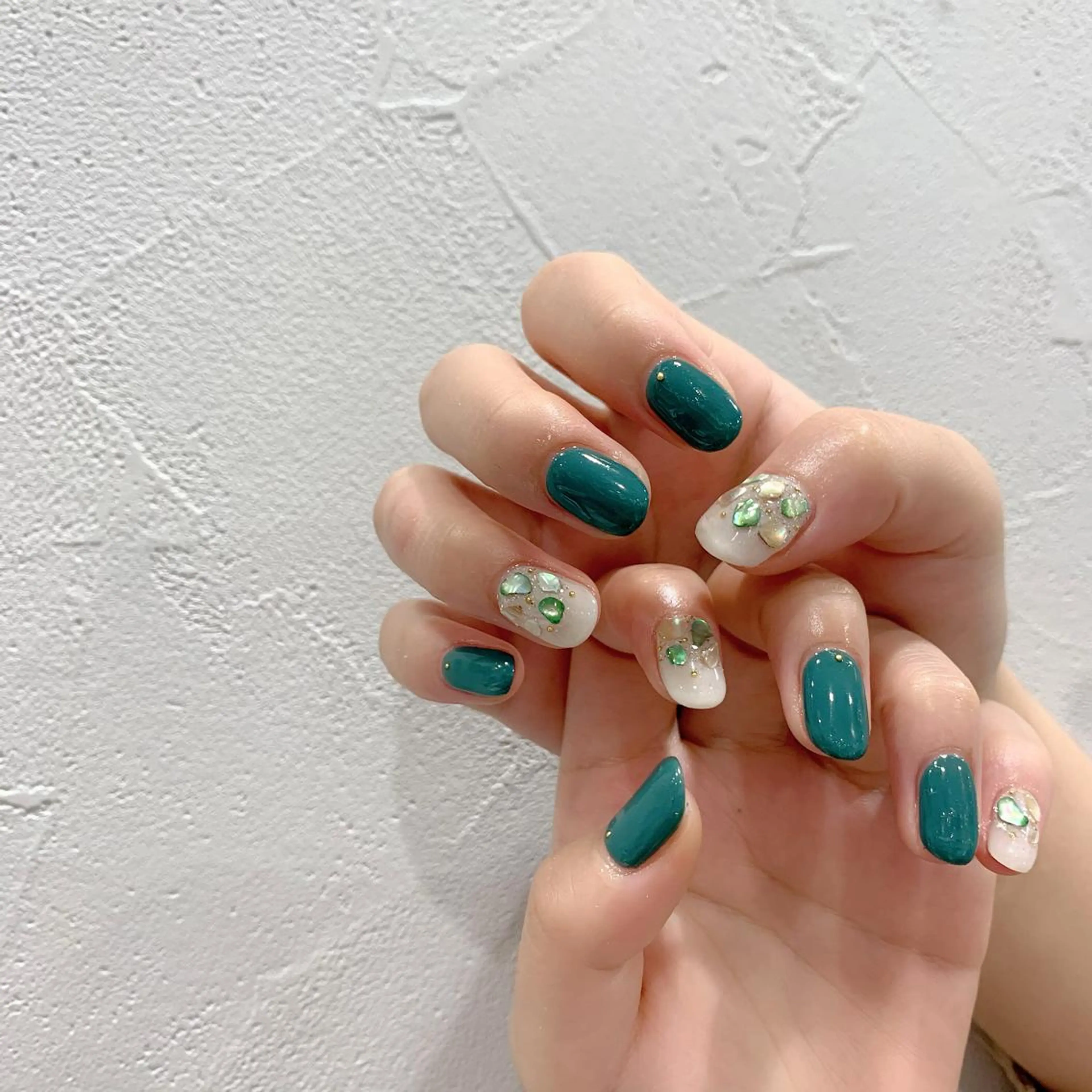 ネイル ハンドネイル 佐藤 まりえのネイルデザイン