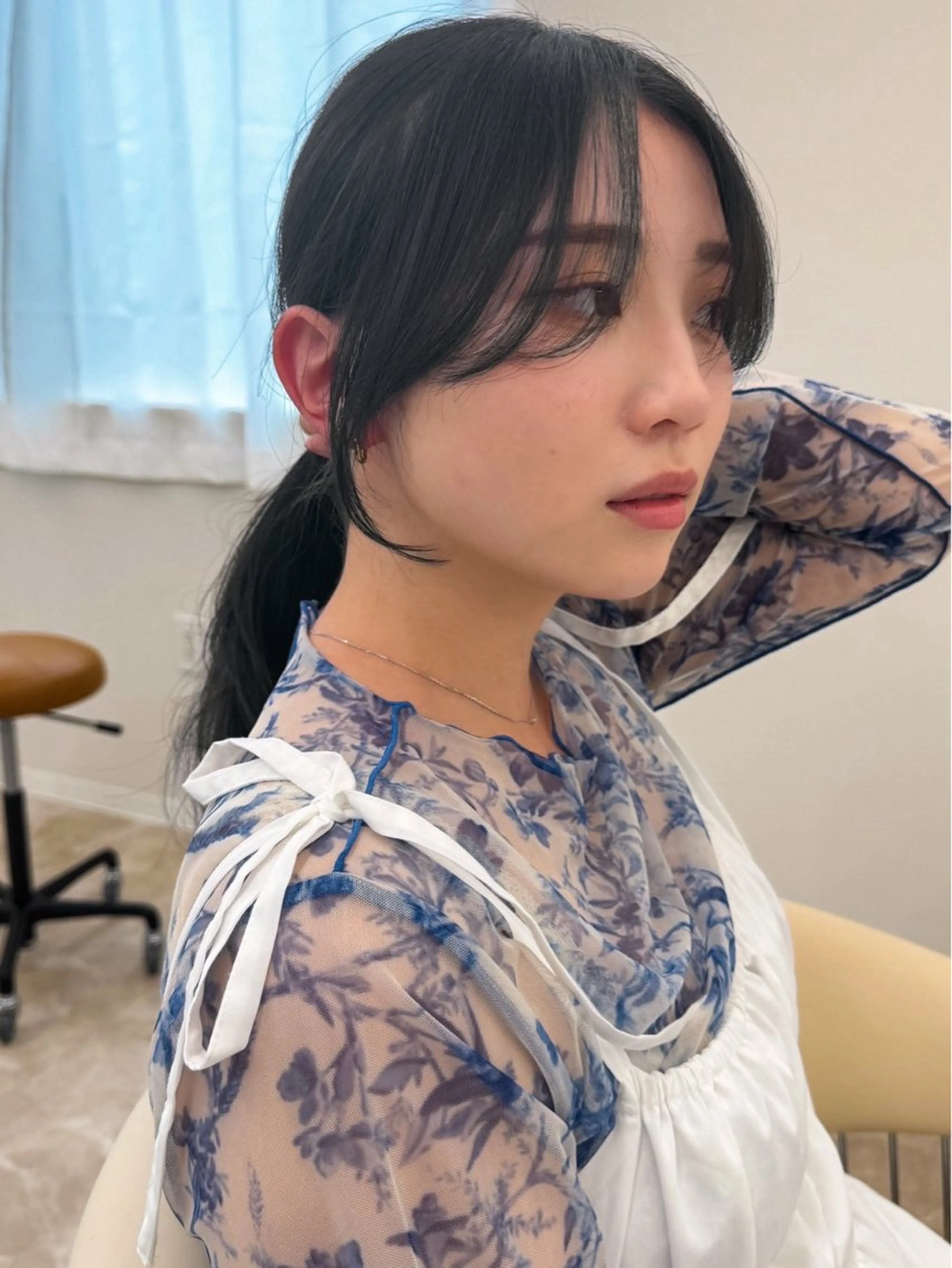 カラー グレージュ オリーブグレージュ オリーブグレー ヘアカラー トリートメント 古堅 一正のヘアスタイル