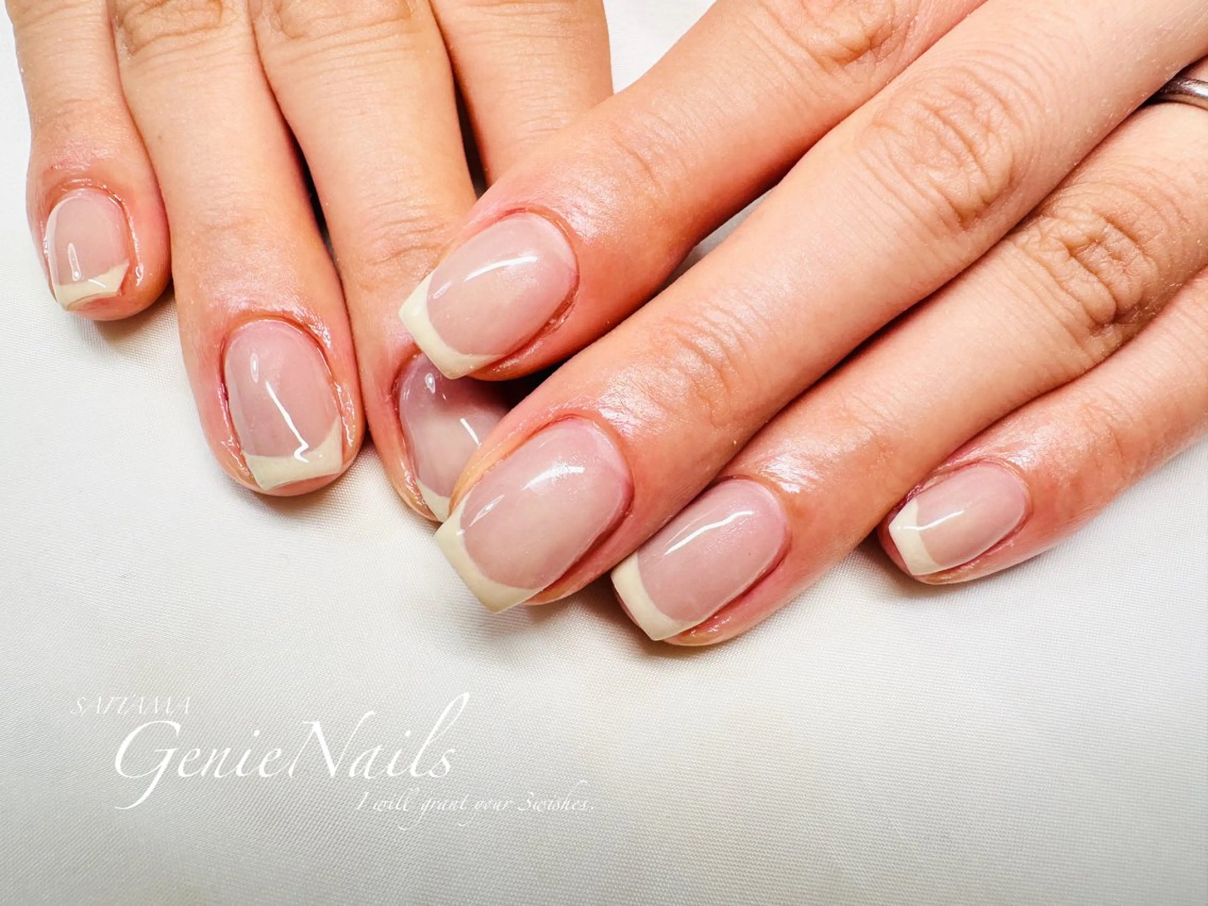 メンズ ネイル アートネイル 長さ出し フレンチネイル 氷ネイル・うるうるネイル ロングネイル Genie Nailsのネイルデザイン