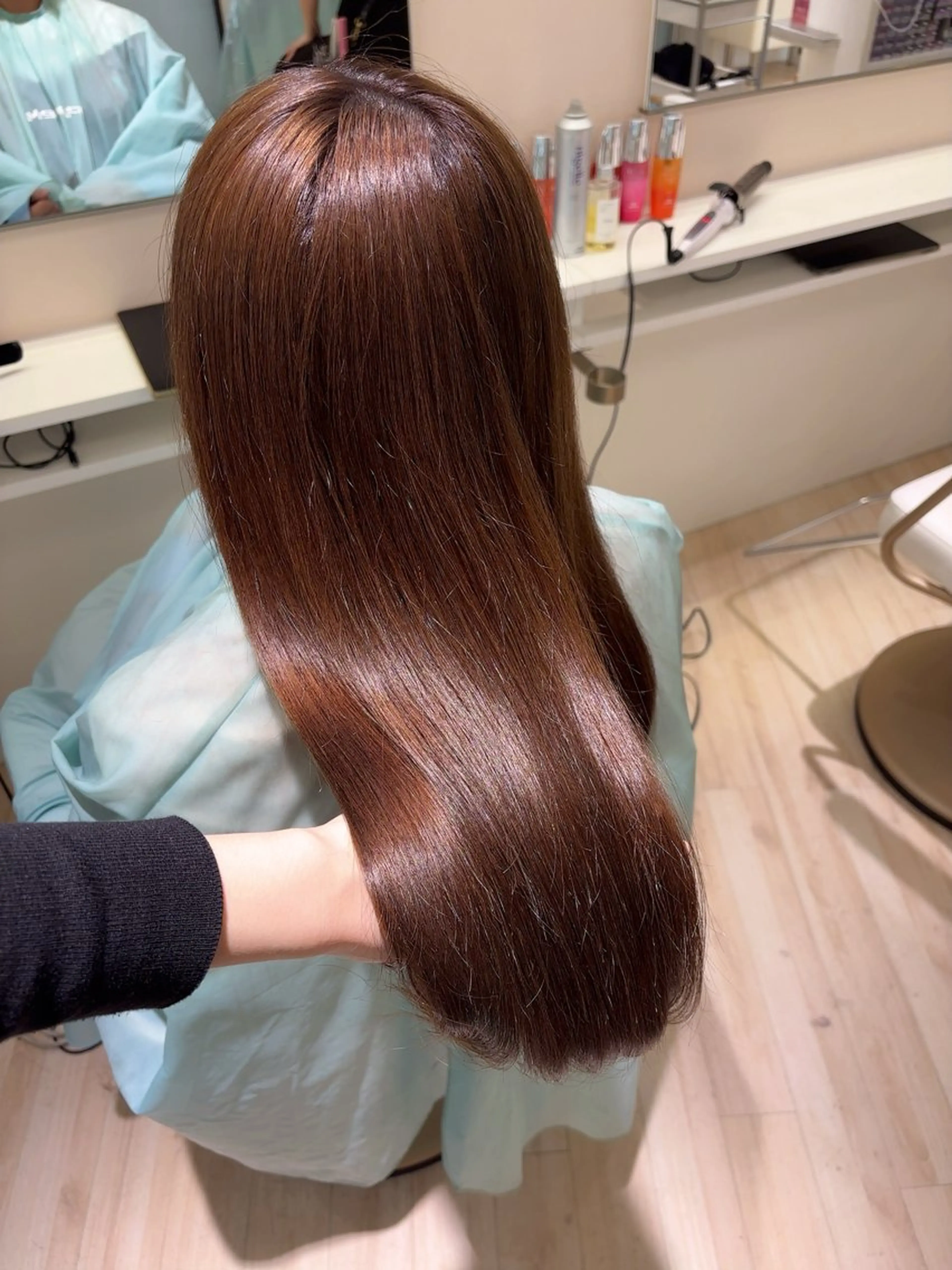 ロング カラー ParveMix 岡本えりかのヘアスタイル