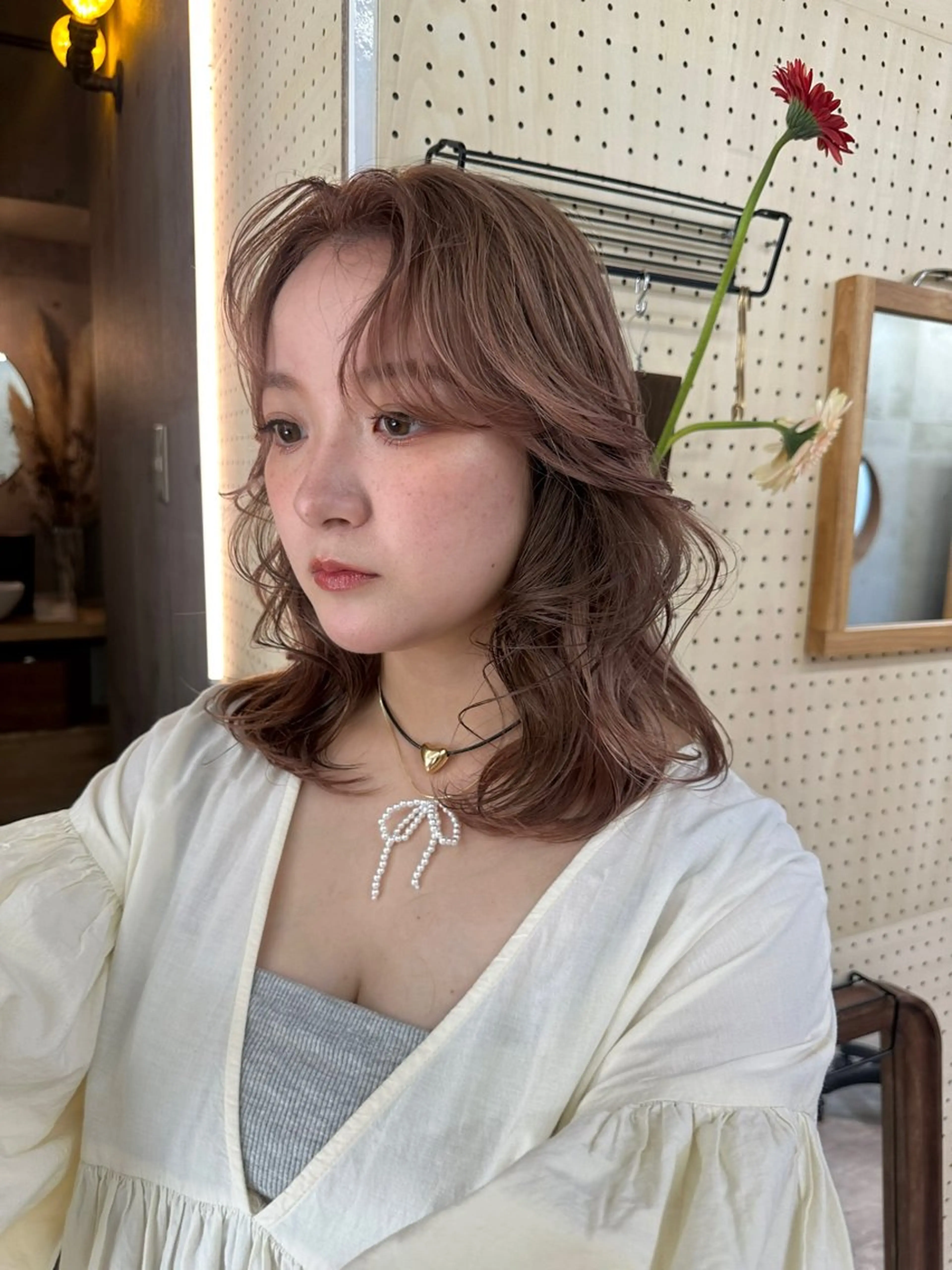 ミディアム カラー ベージュカラー ピンクカラー ピンクベージュ ヘアカラー トリートメント カットモデル募集中 ／HARUKA🎀のヘアスタイル