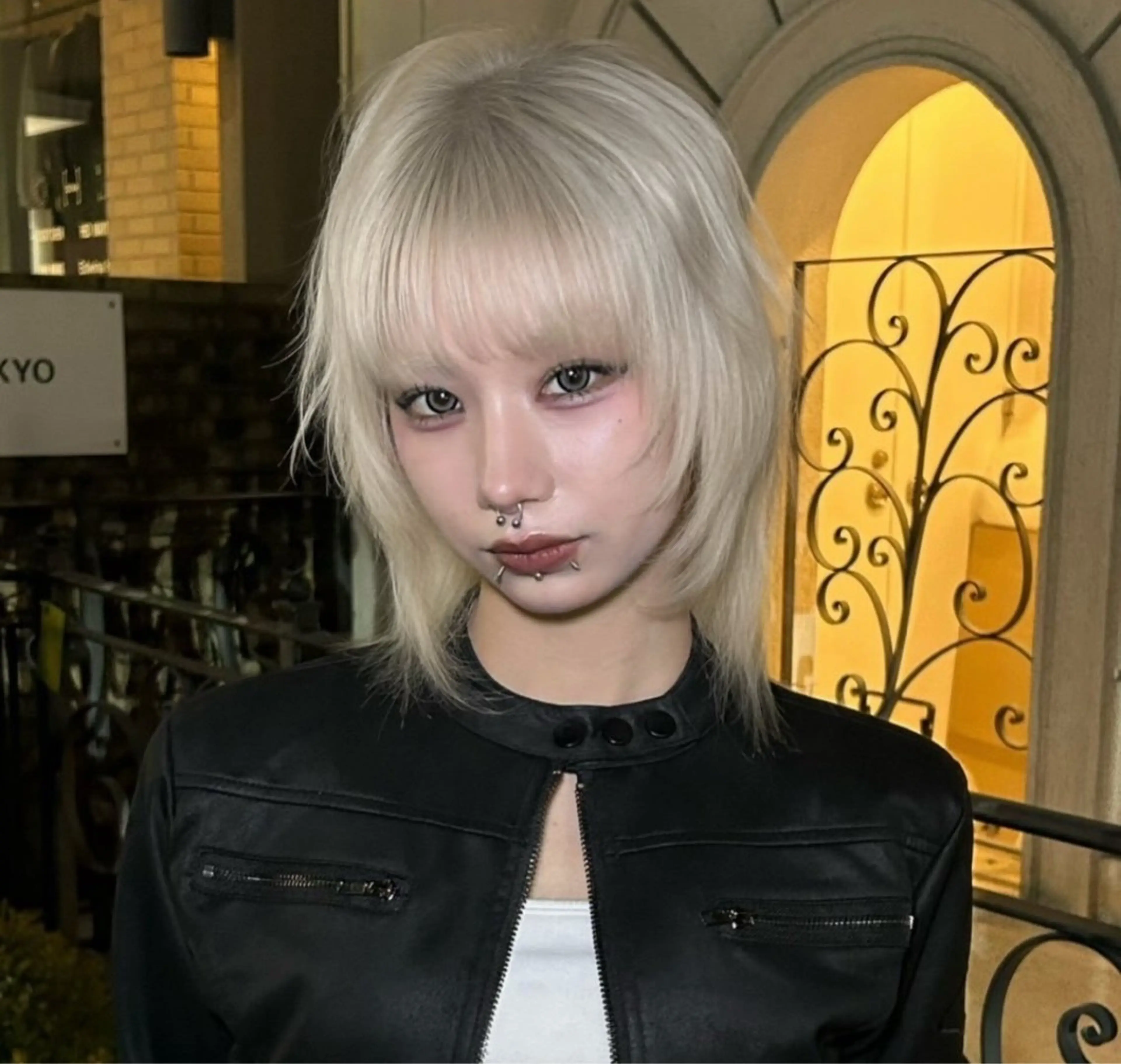 ショート ヘアカラー 吉村 駿佑のヘアスタイル