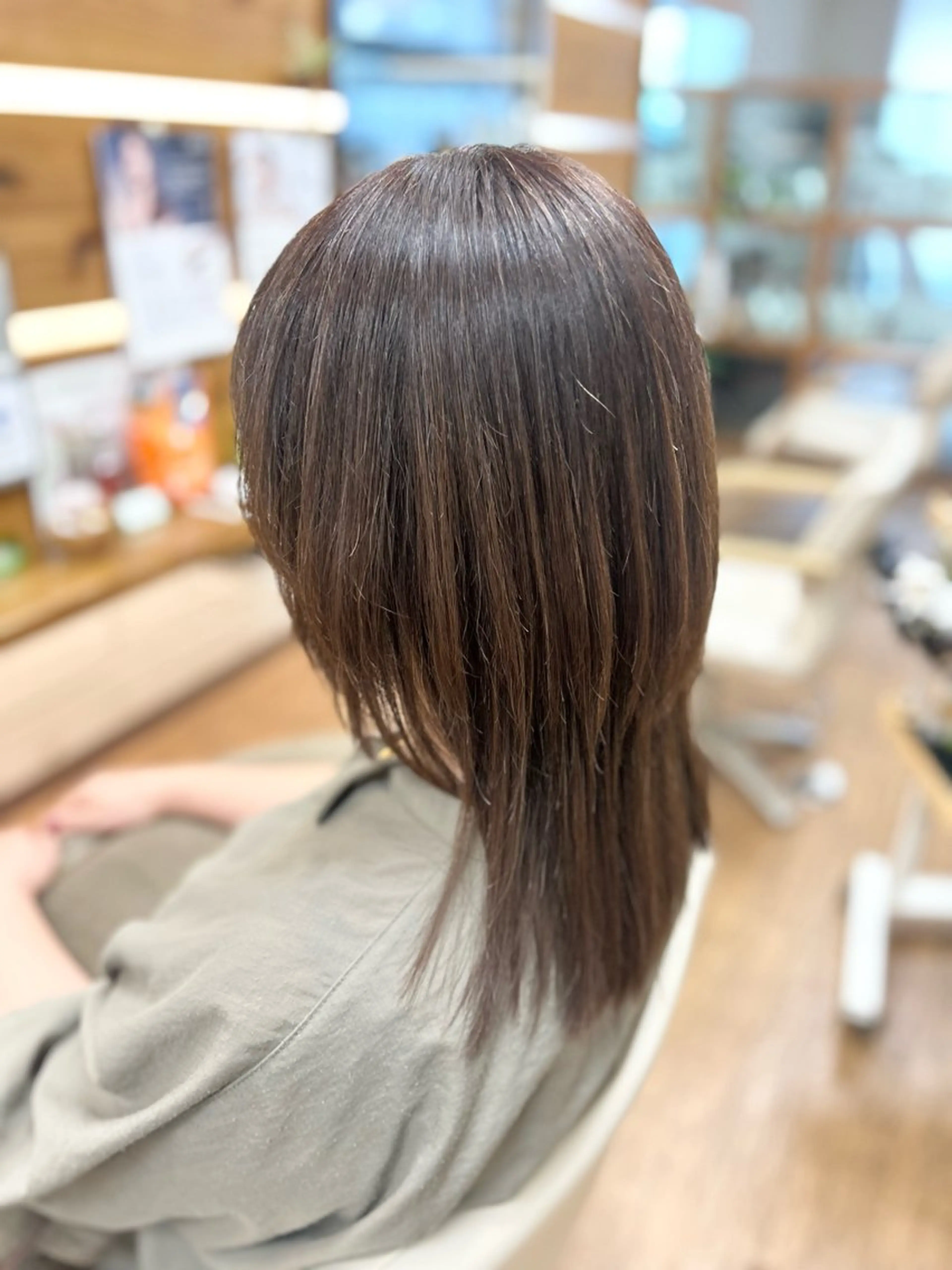 ロング レイヤーカット 神谷 千明のヘアスタイル