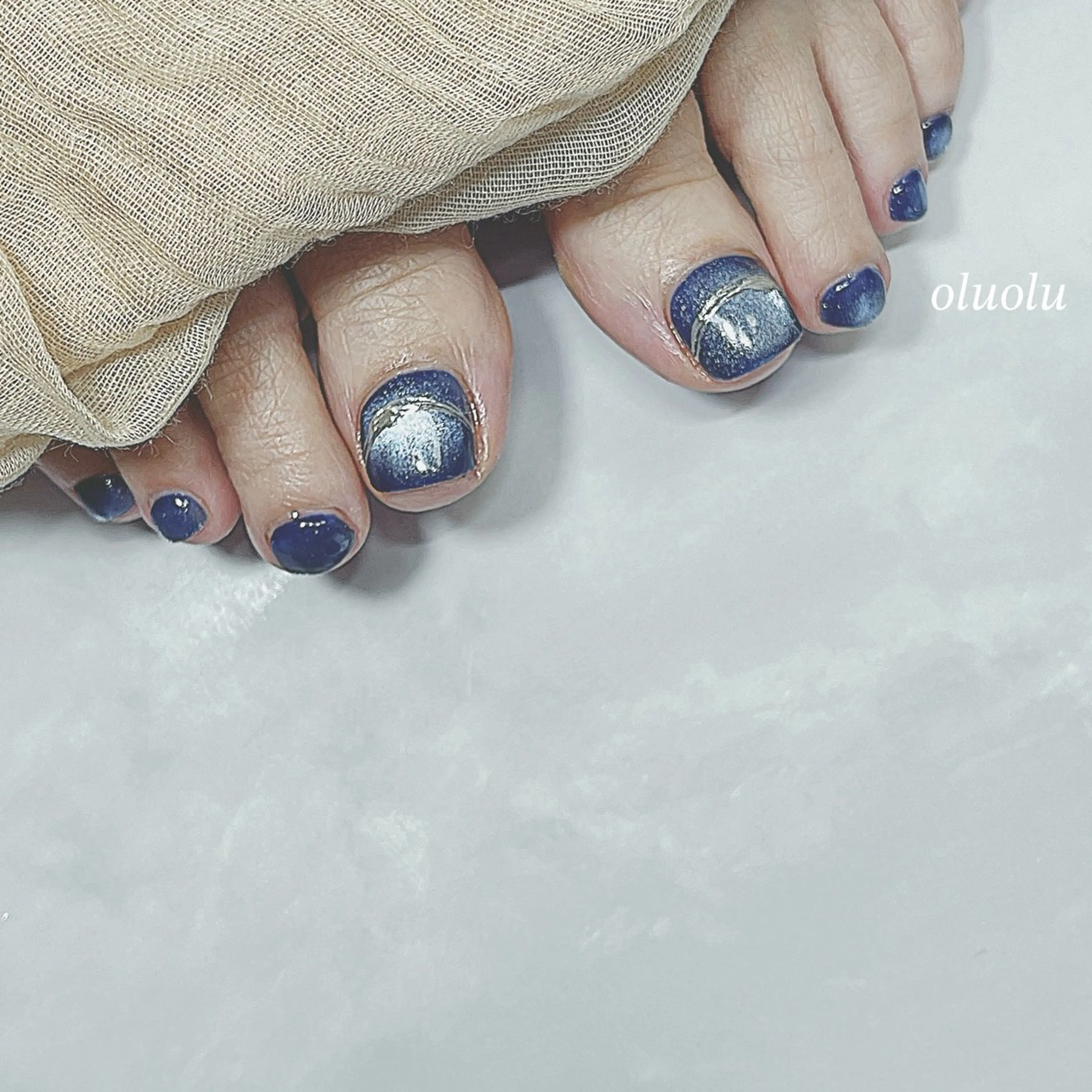 ネイル アートネイル フットネイル ジェルネイル マグネットネイル ミラーネイル 大村 紬華のネイルデザイン
