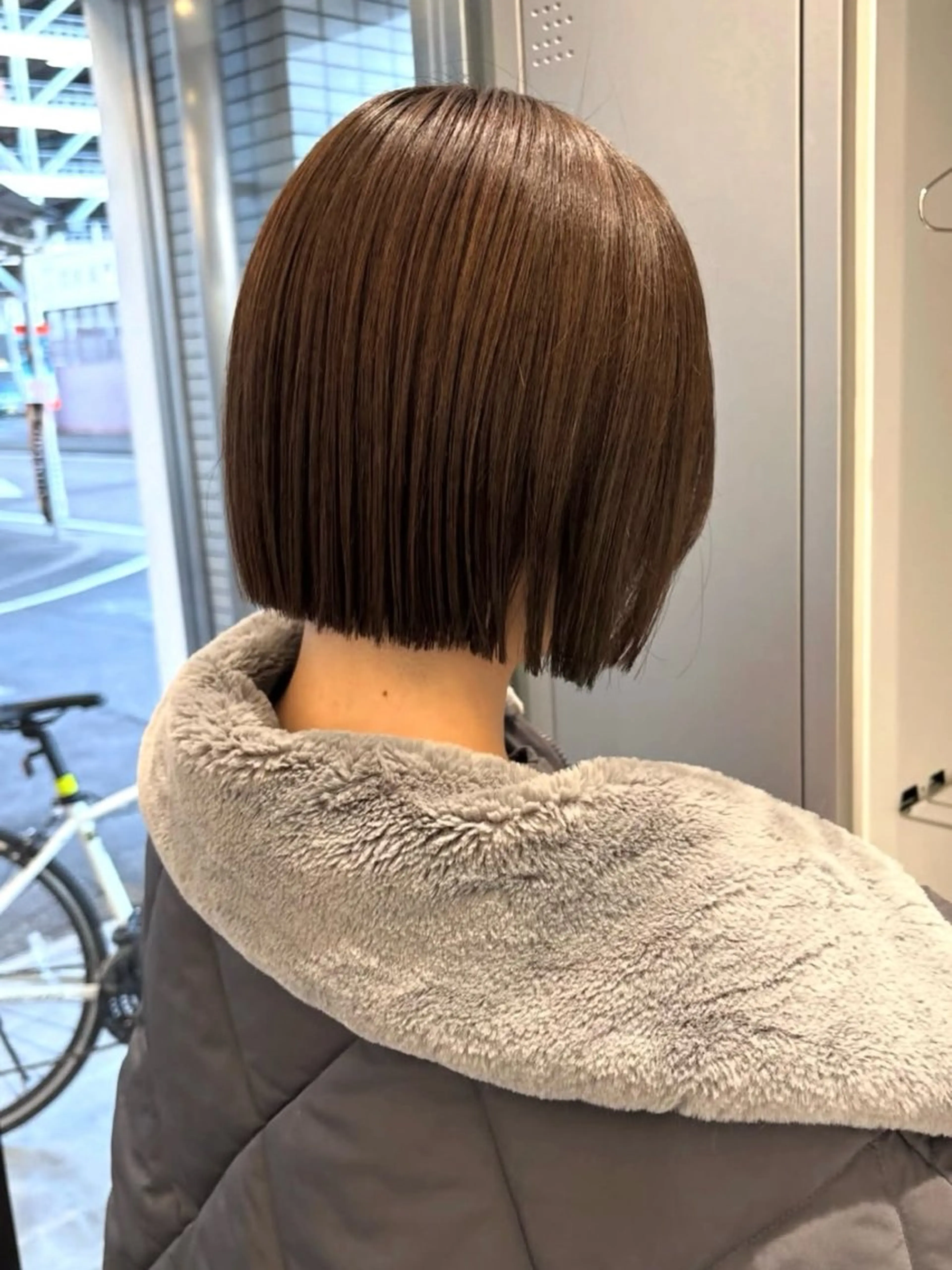 ミディアム カラー MINORI /レイヤーカットのヘアスタイル