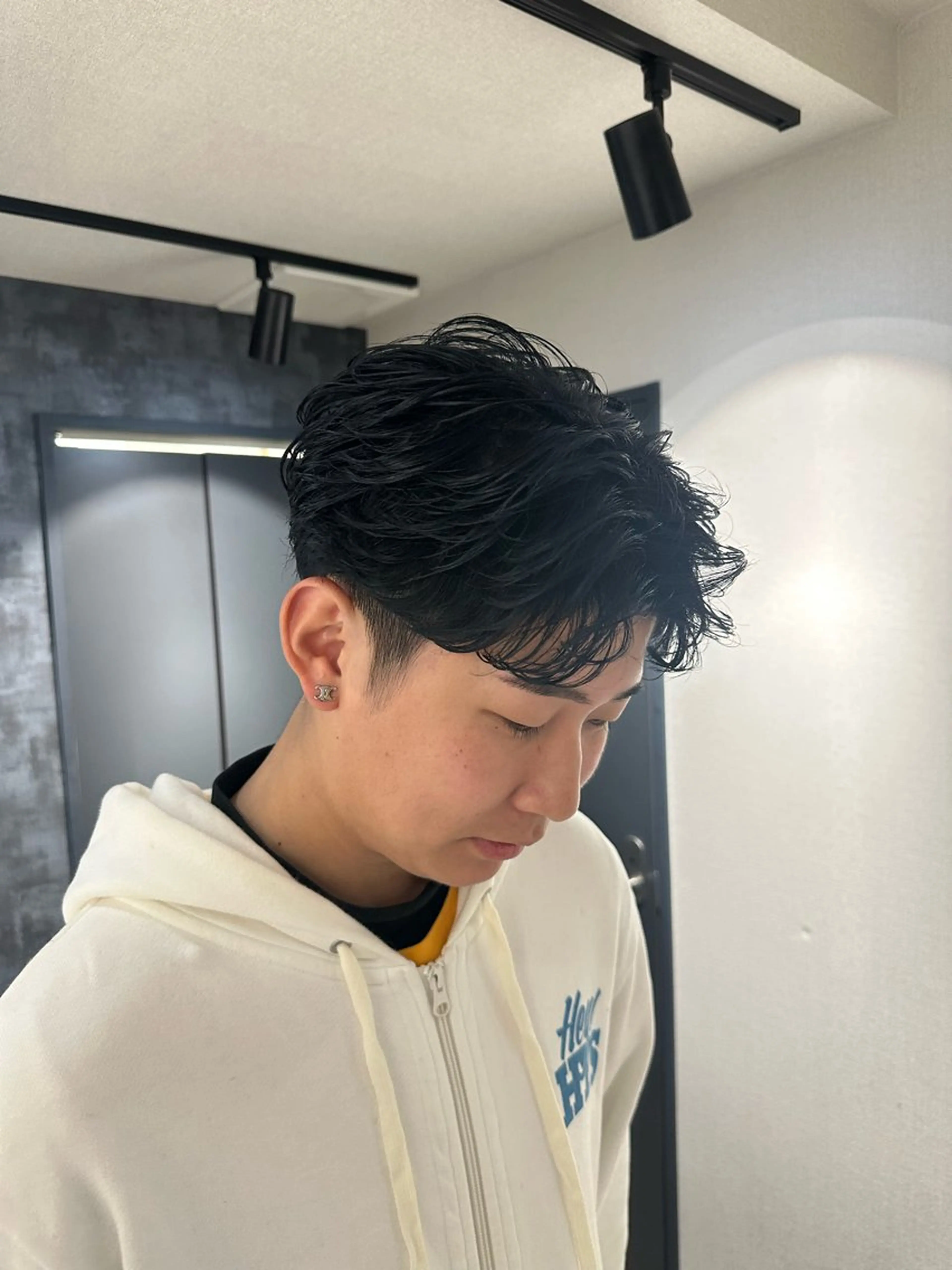 ミディアム パーマ メンズ センターパート カット パーマ 💈原宿指名No.1 センターパート💈のヘアスタイル