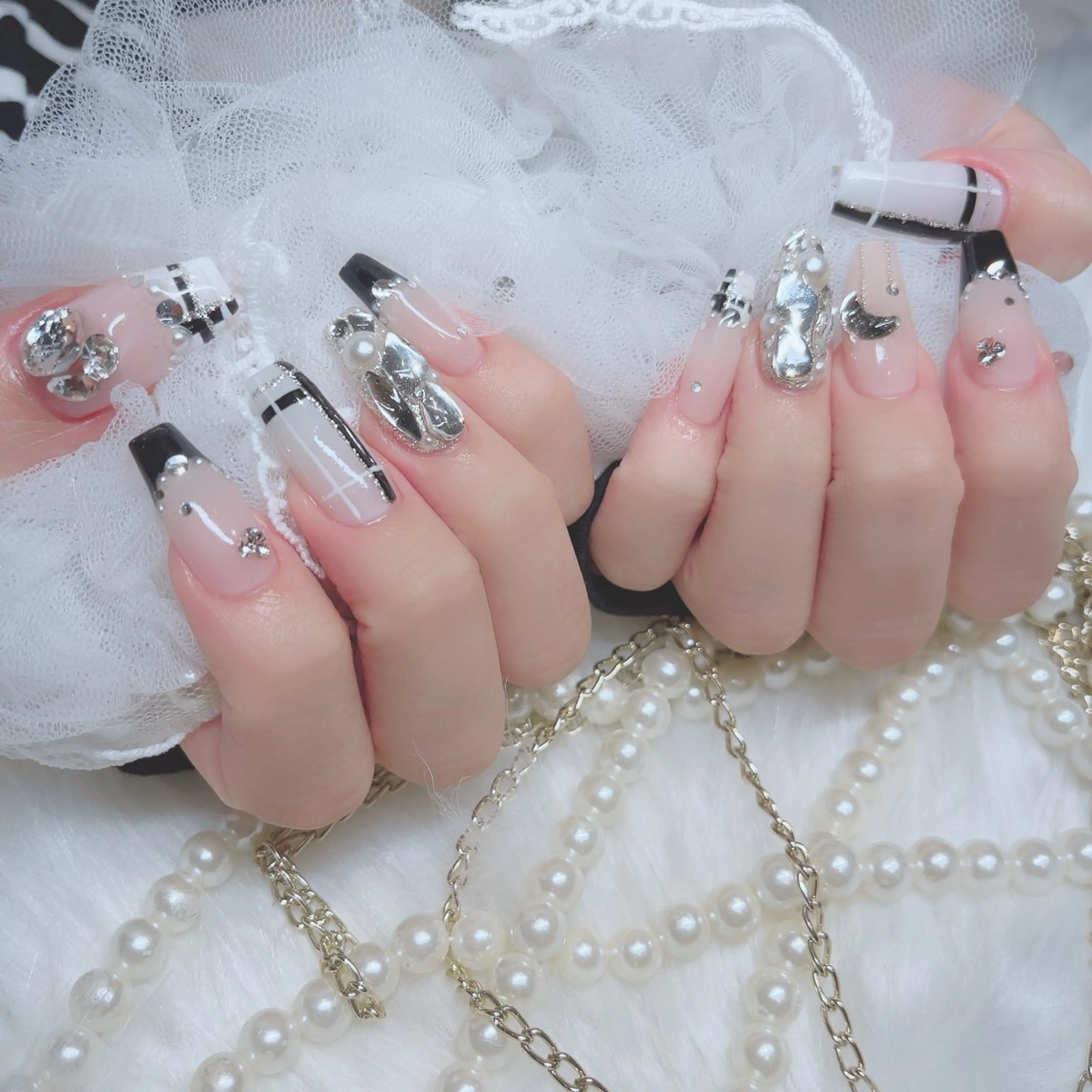 ネイル ハンドネイル Miki 本町駅｜💅‎🤍のネイルデザイン