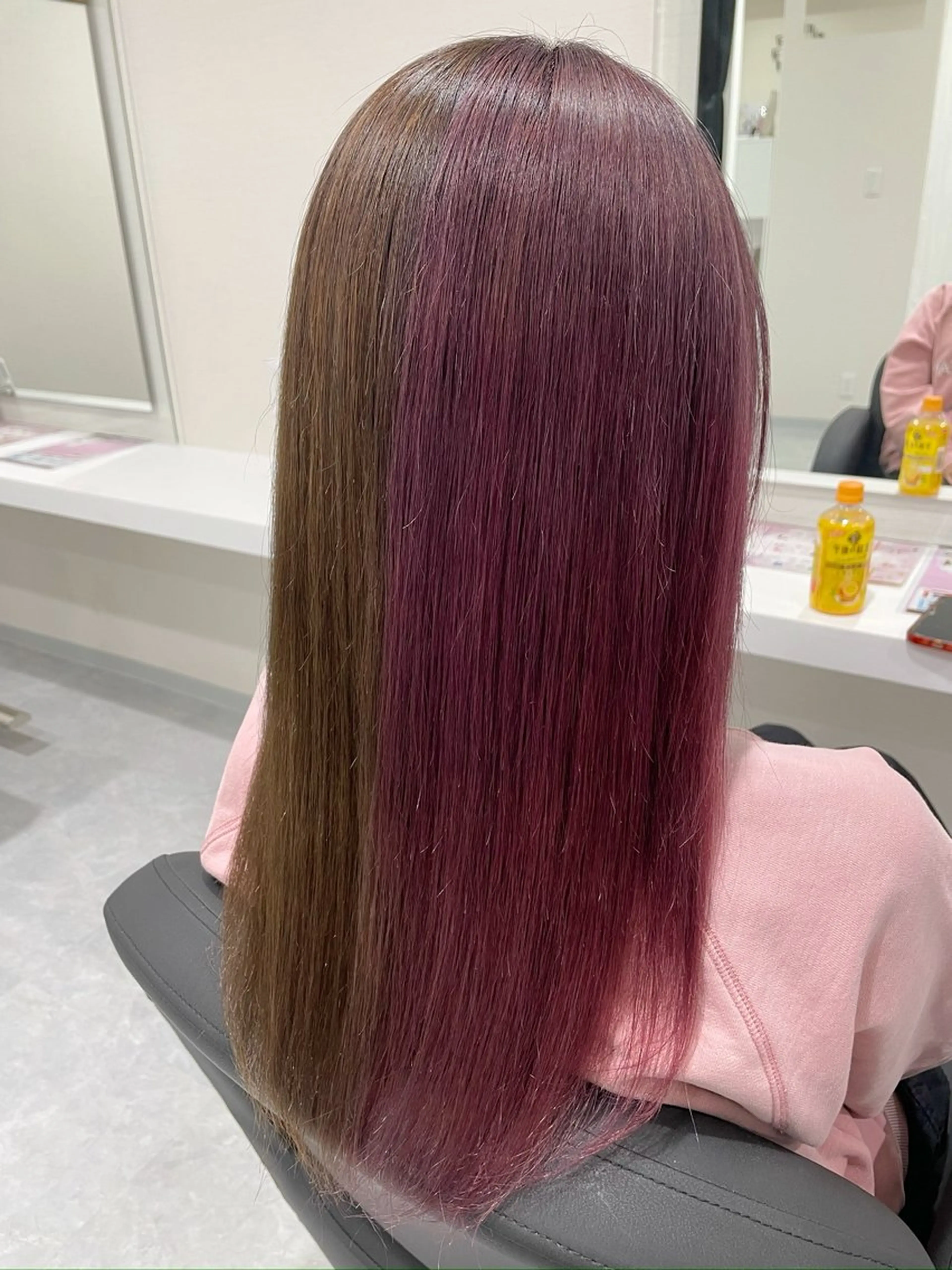 ロング カラー ベージュカラー ピンクカラー ピンクパープル パープルカラー Amour なぐらのヘアスタイル