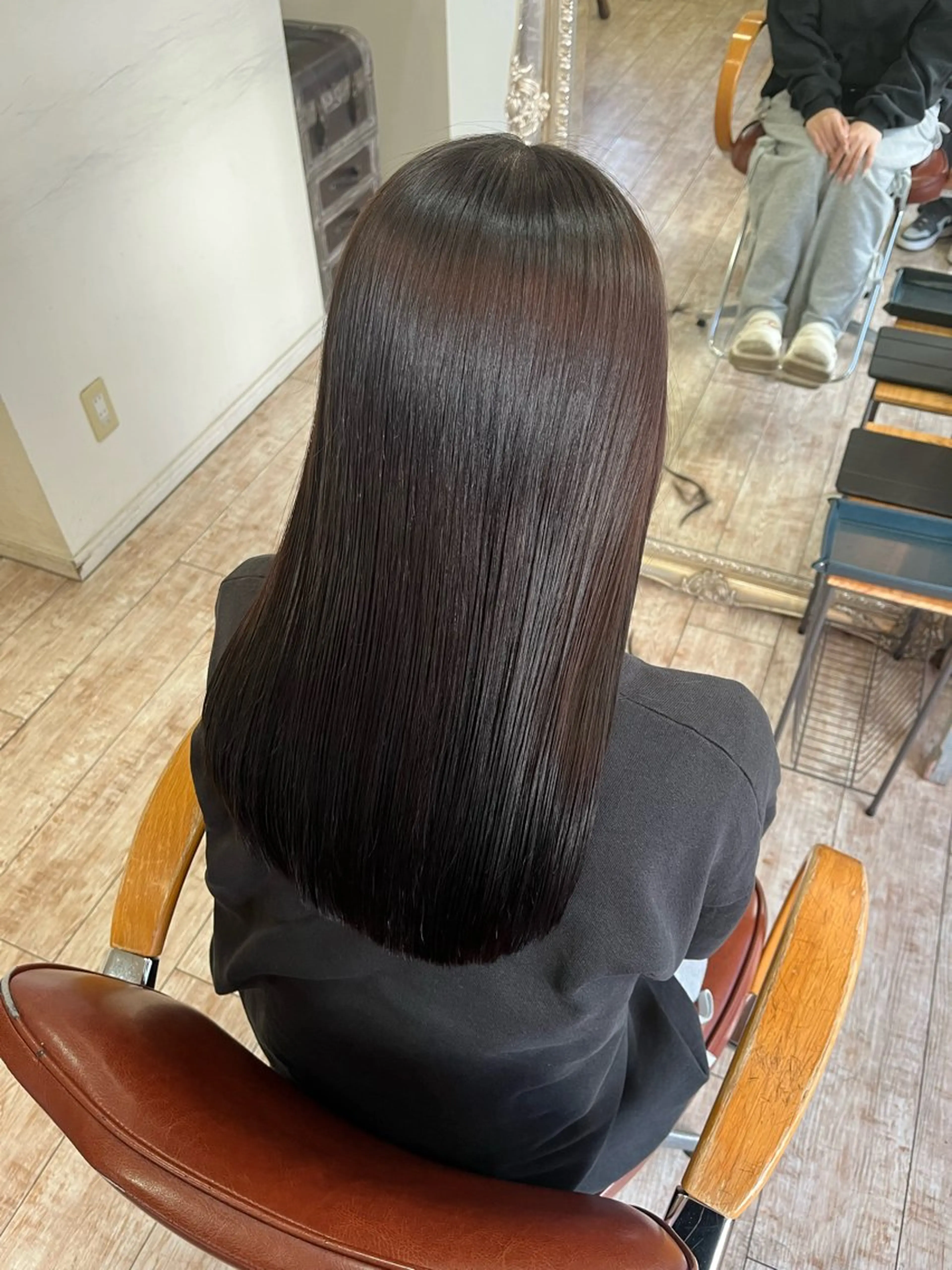 セミロング カット ヘアカラー 【艶髪カラー】 omiのヘアスタイル