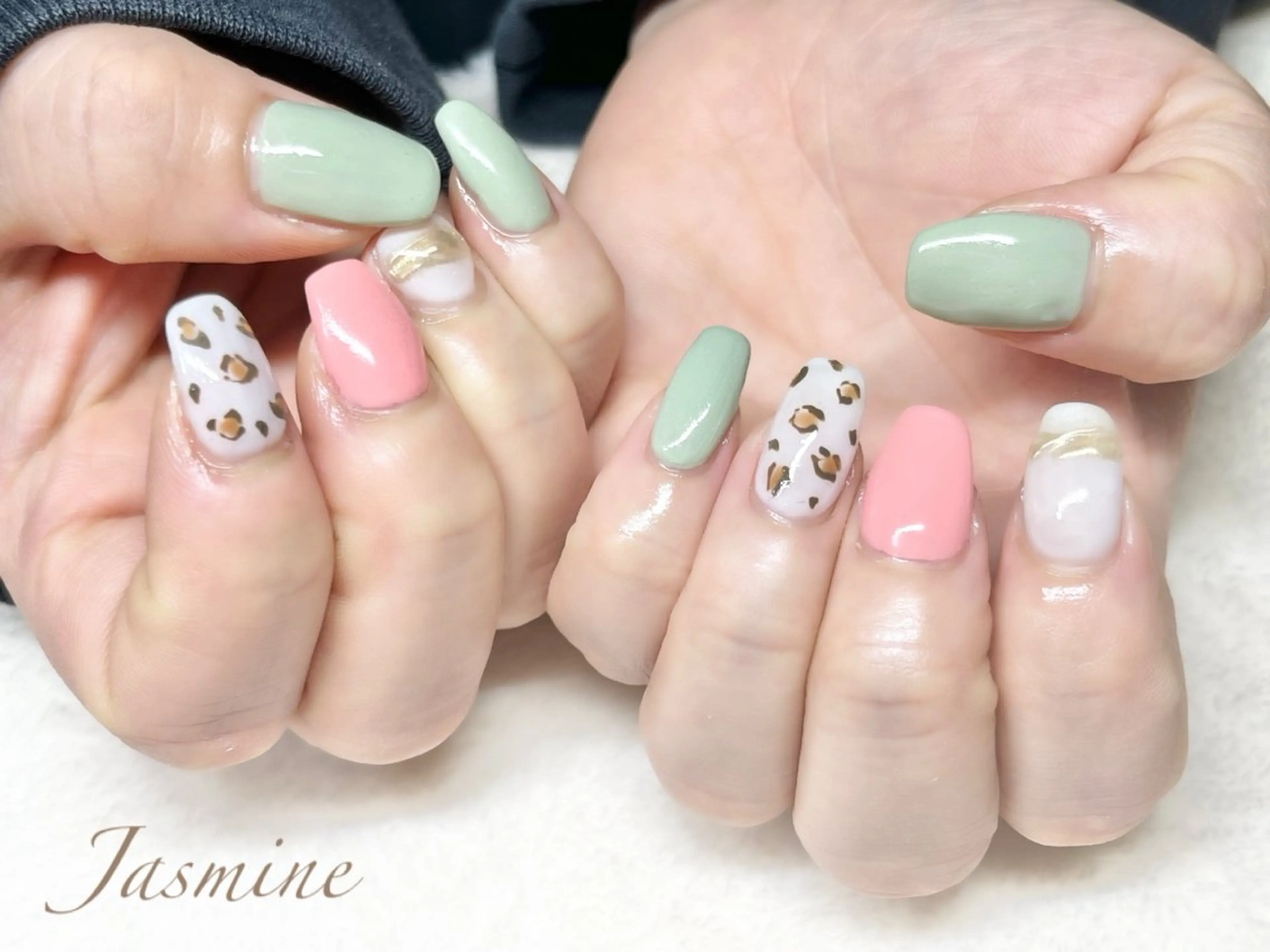 ネイル Jasmine 林のネイルデザイン