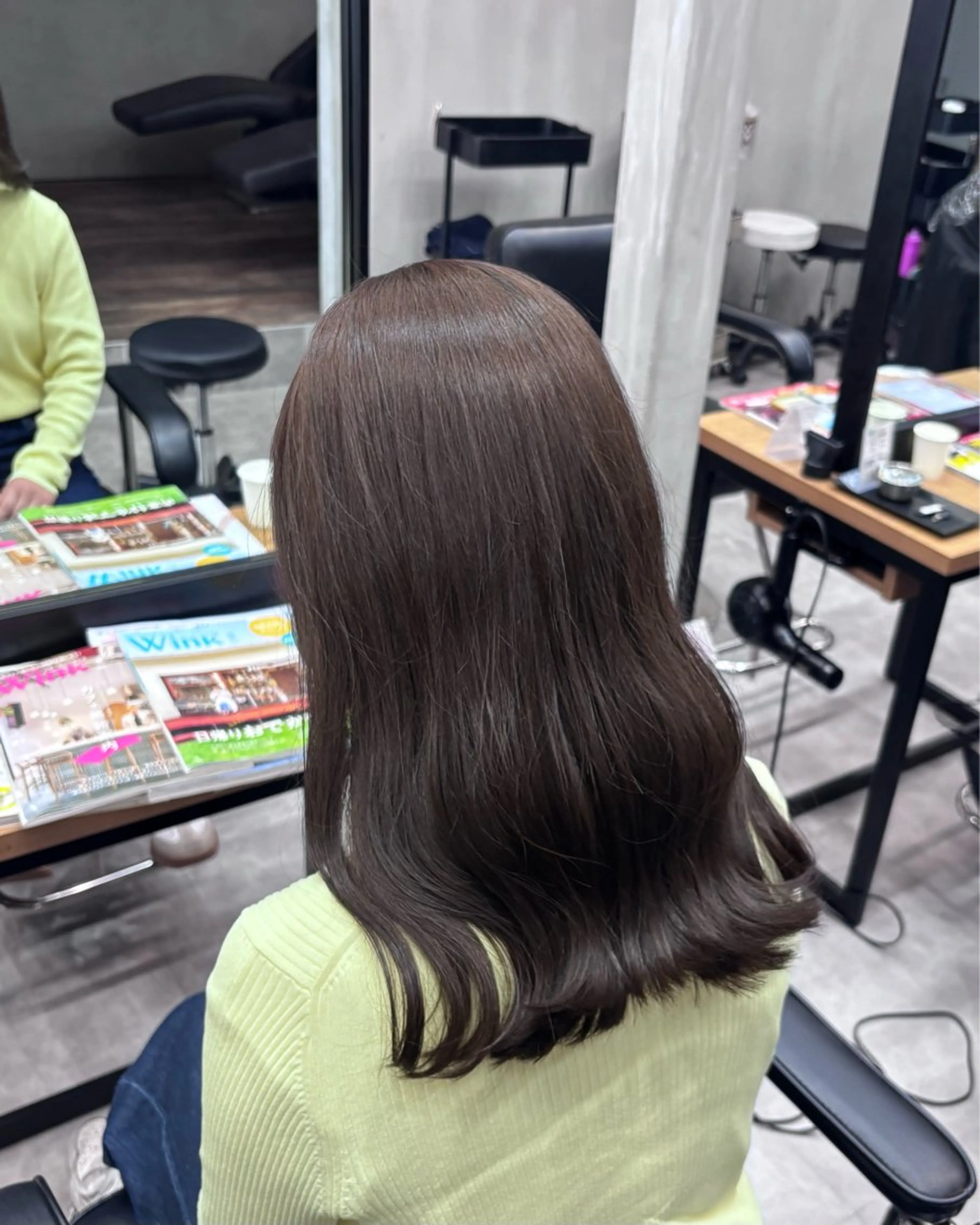 ミディアム カット ヘアカラー トリートメント 片平 帆香のヘアスタイル