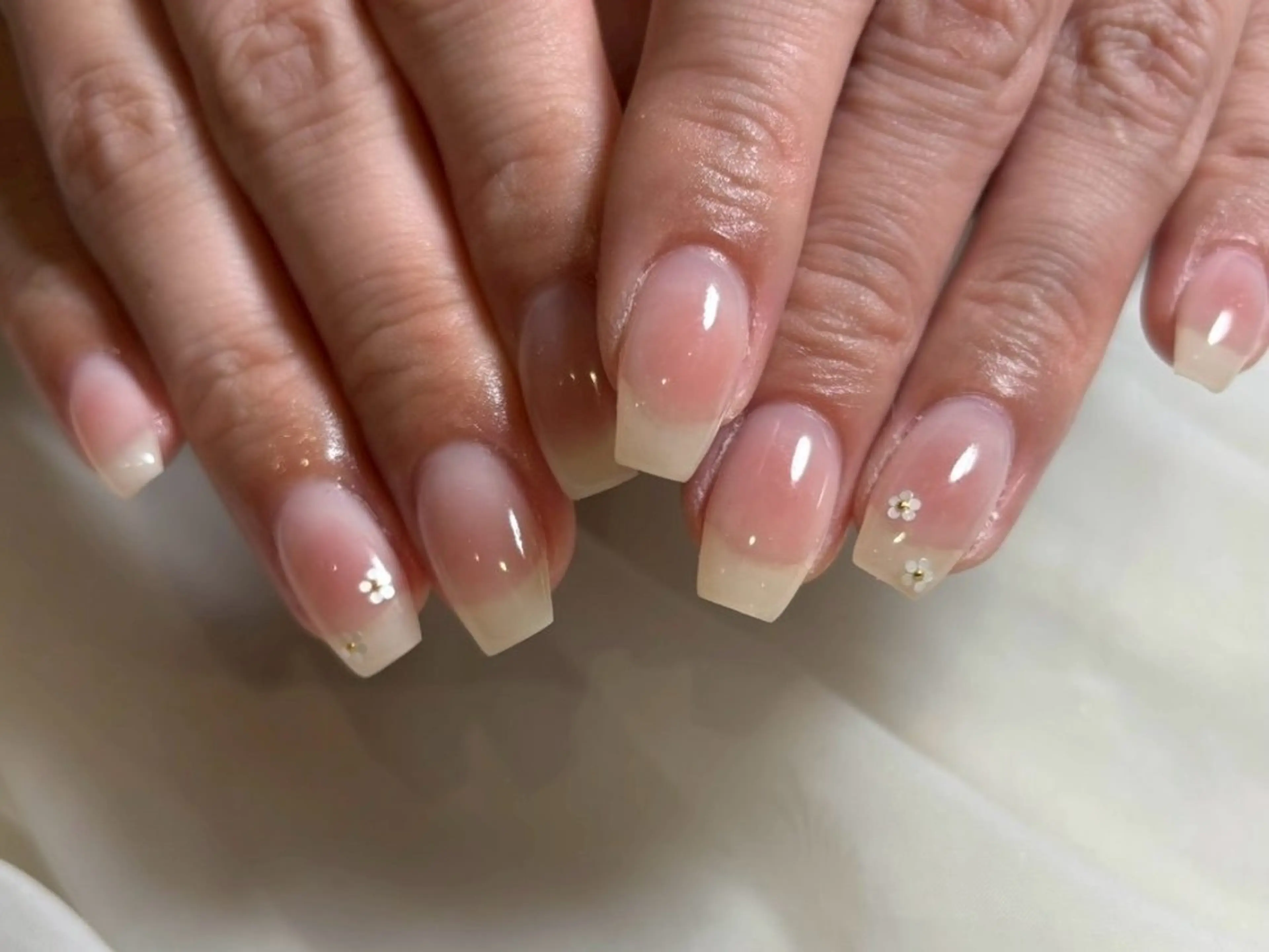 ネイル Nail Salon Luanaのネイルデザイン