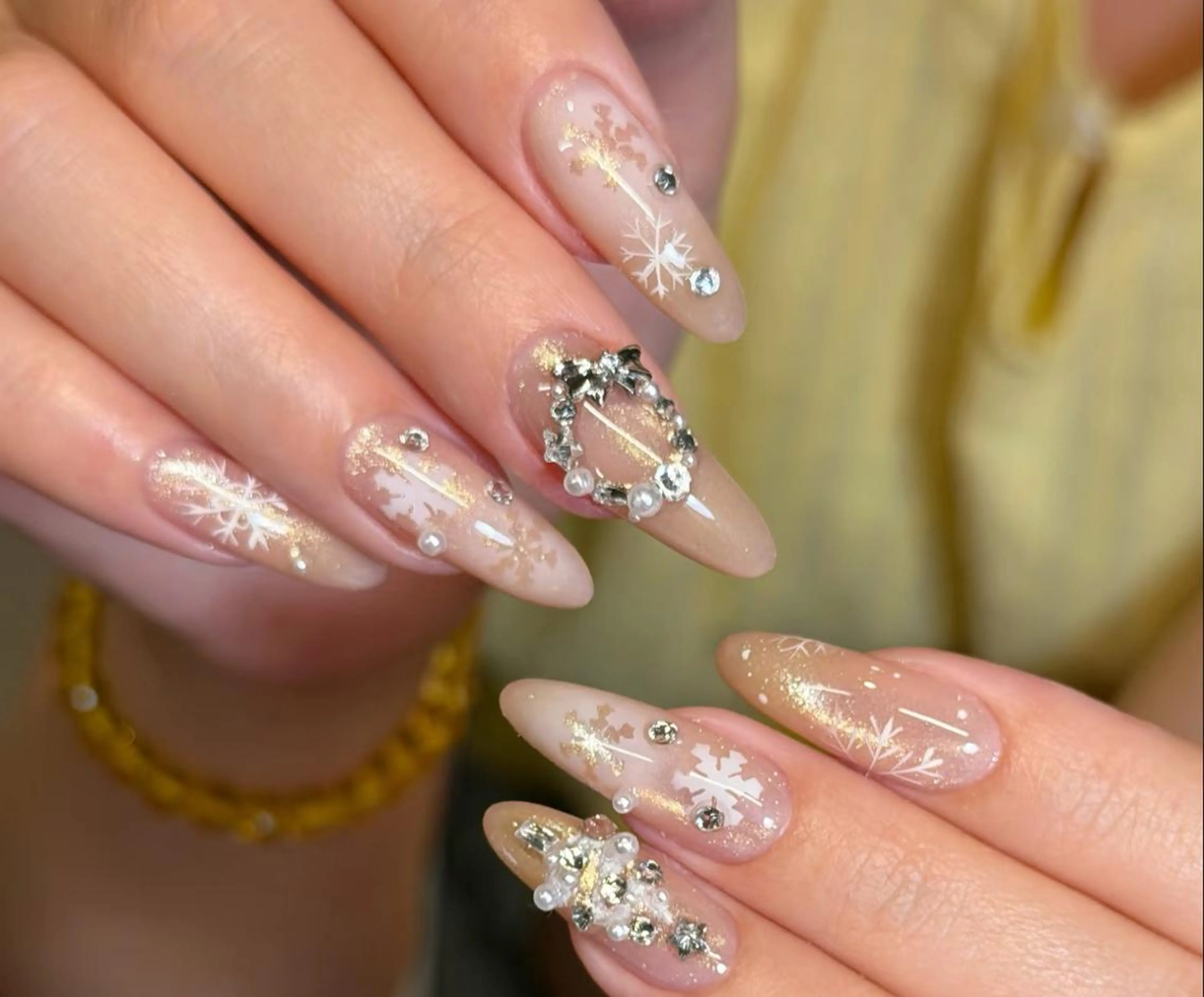 ネイル ハンドネイル 🎀 Ayaka_nailのネイルデザイン