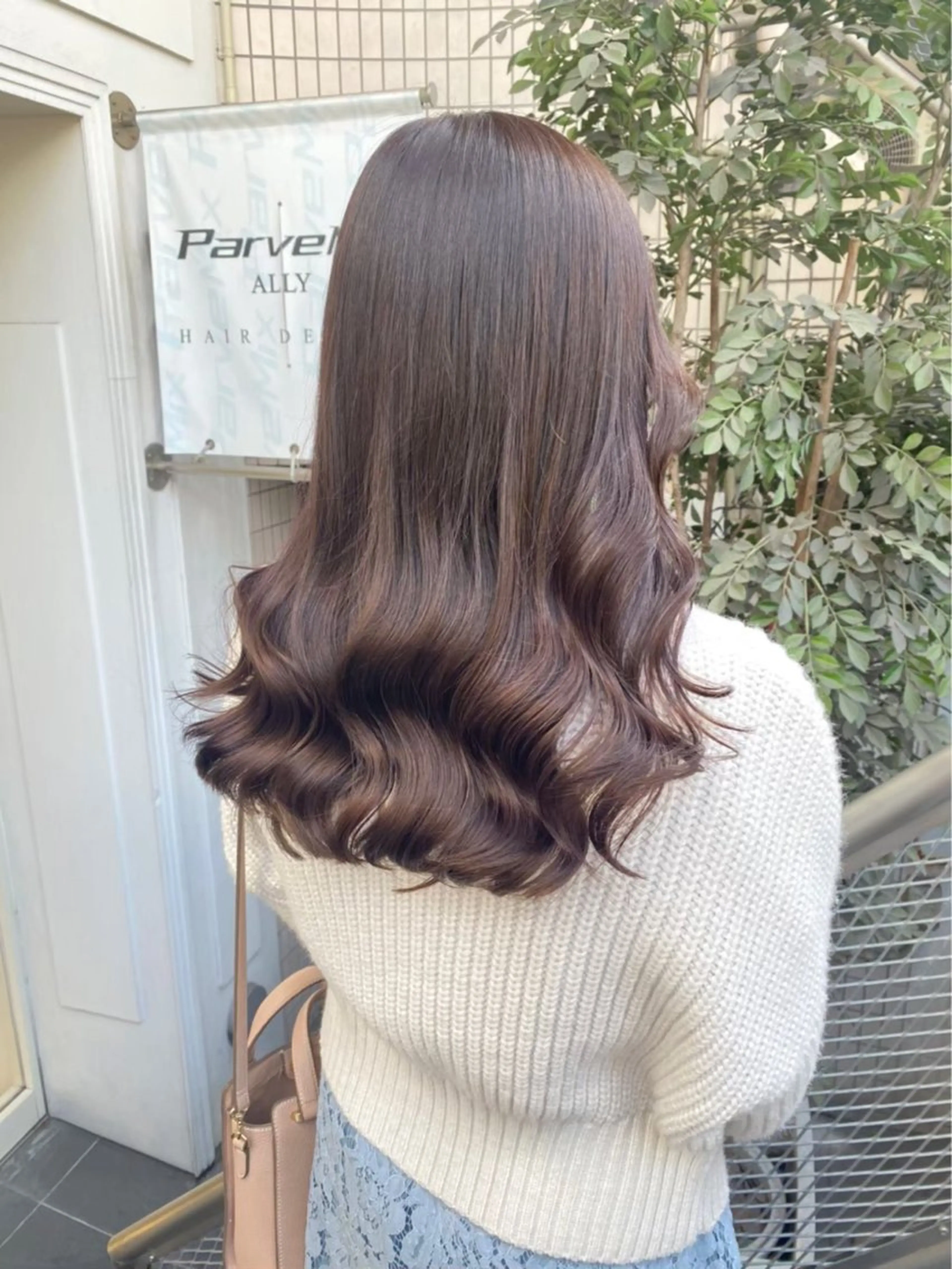 セミロング カラー ParveMix￤ 大賀さつき🍨🤍のヘアスタイル