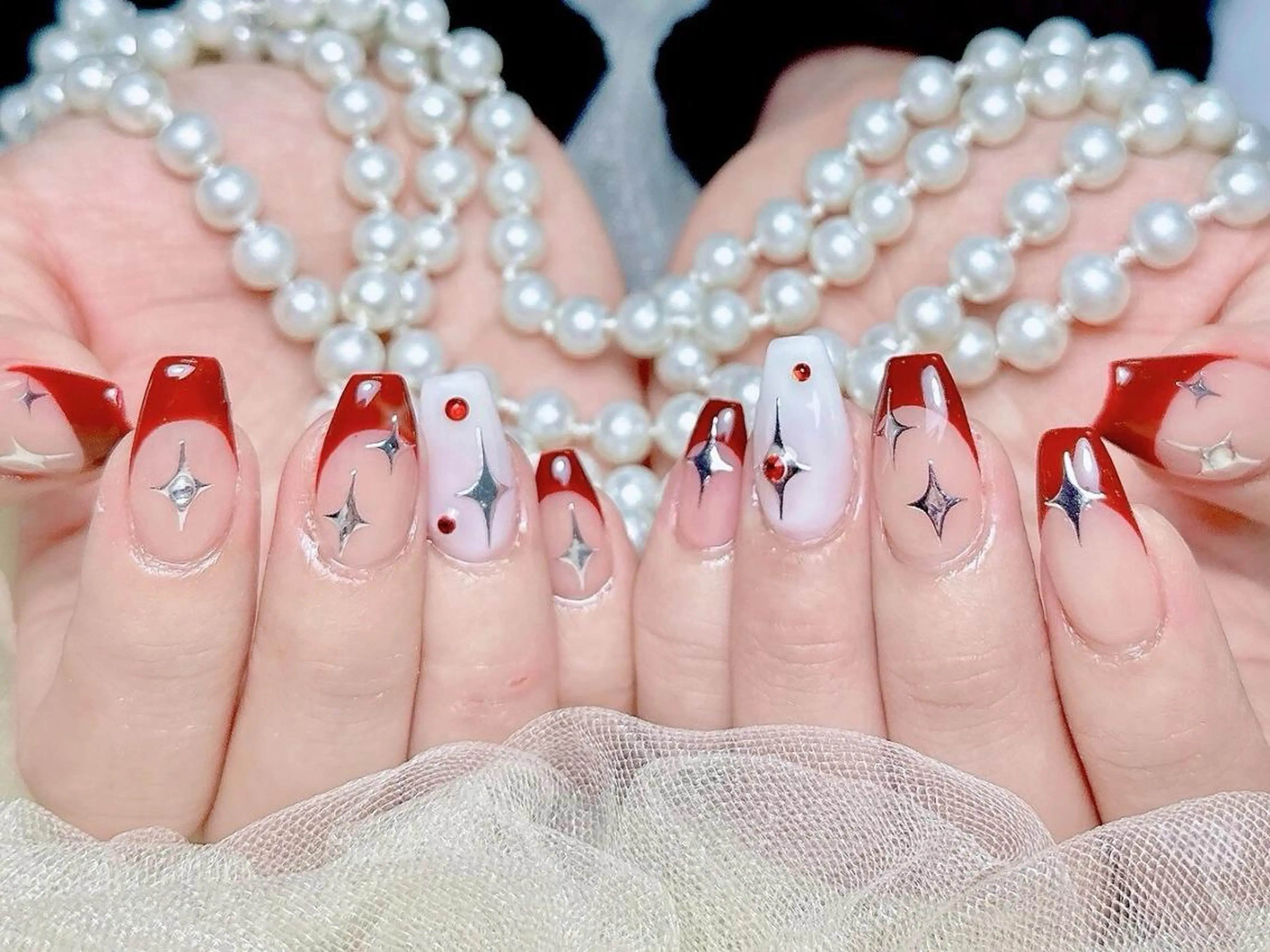 ネイル Hanya 🌈のネイルデザイン