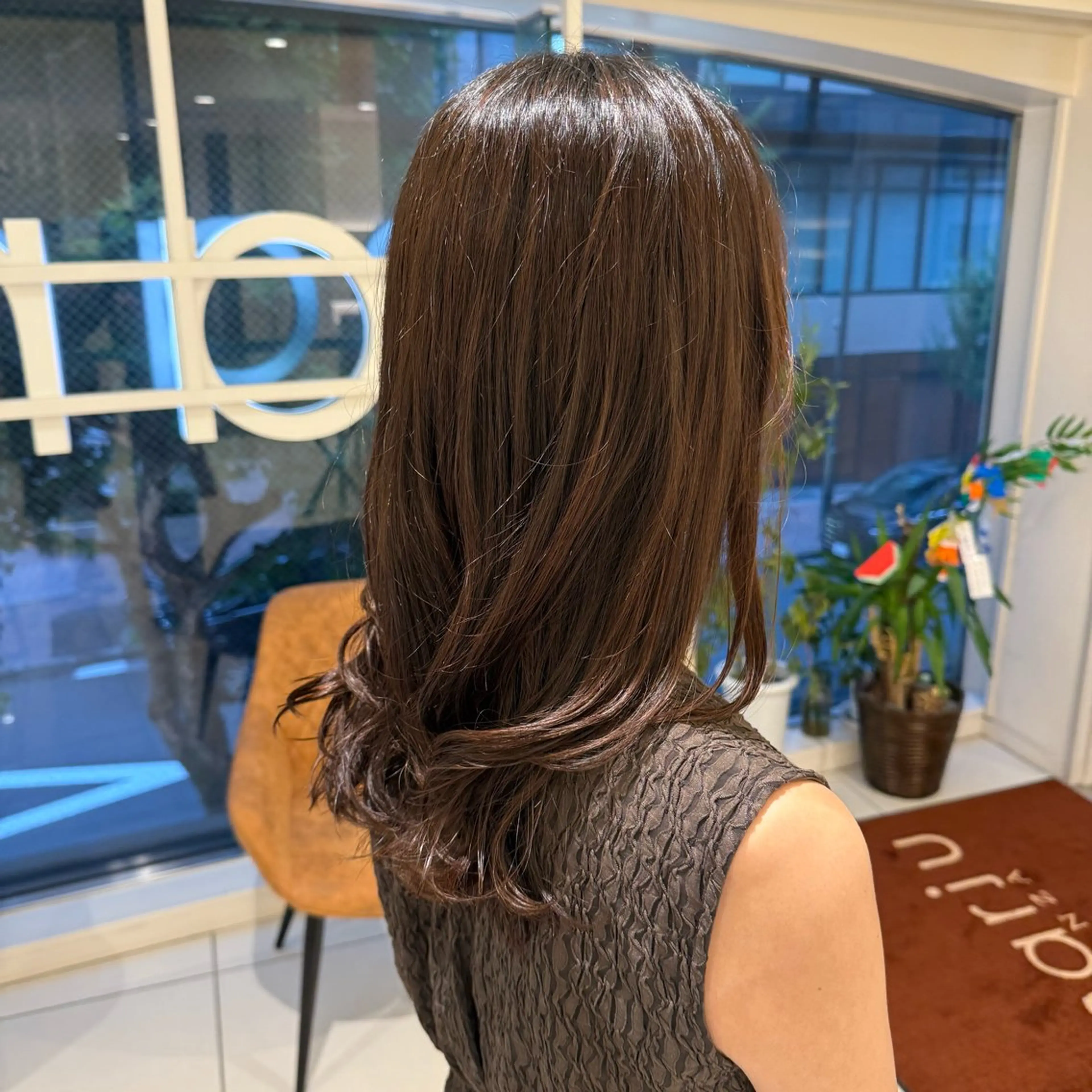 セミロング カラーリスト/レディ スカット/あすか🐯のヘアスタイル