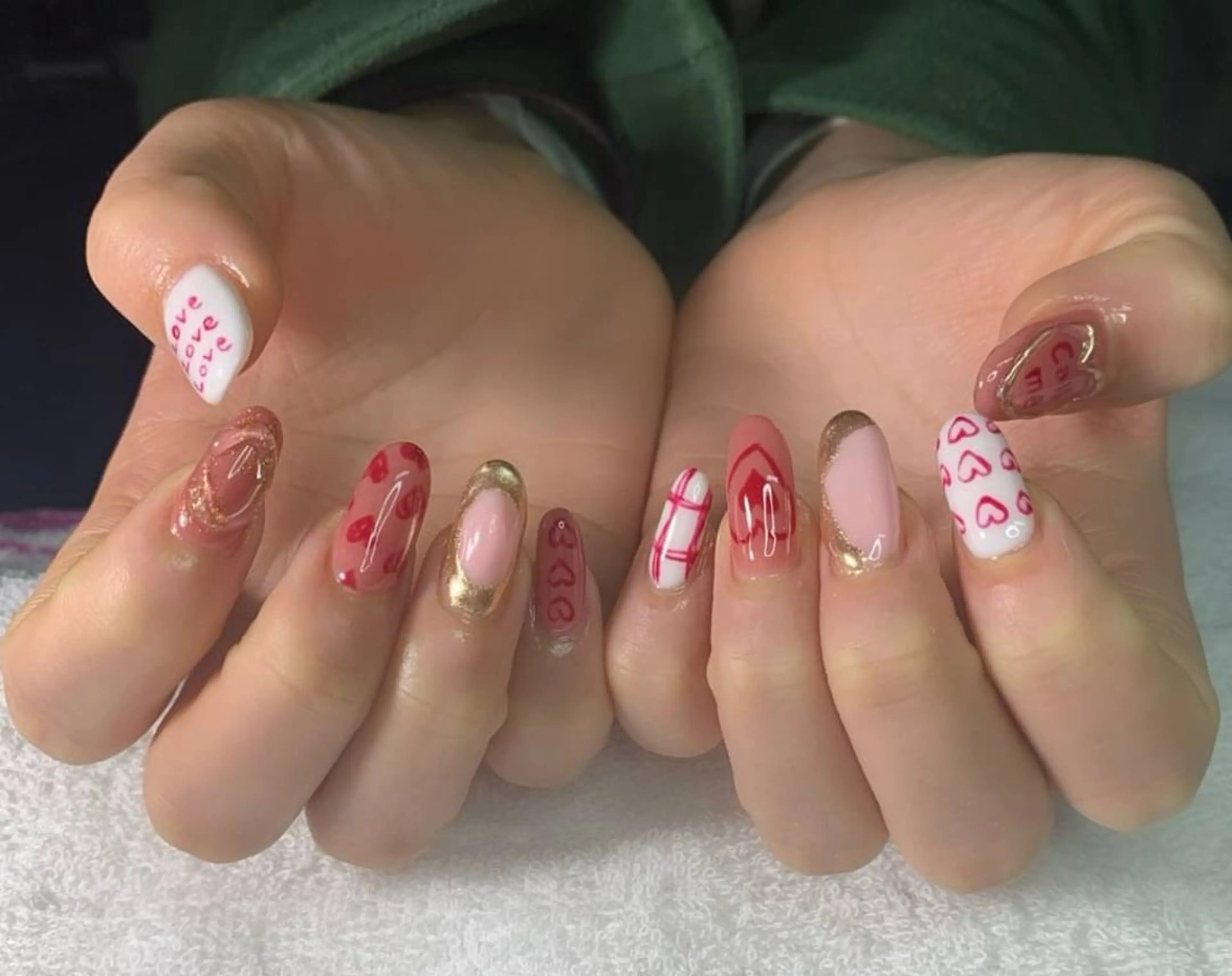 ネイル ハンドネイル フットネイル MHR nailのネイルデザイン