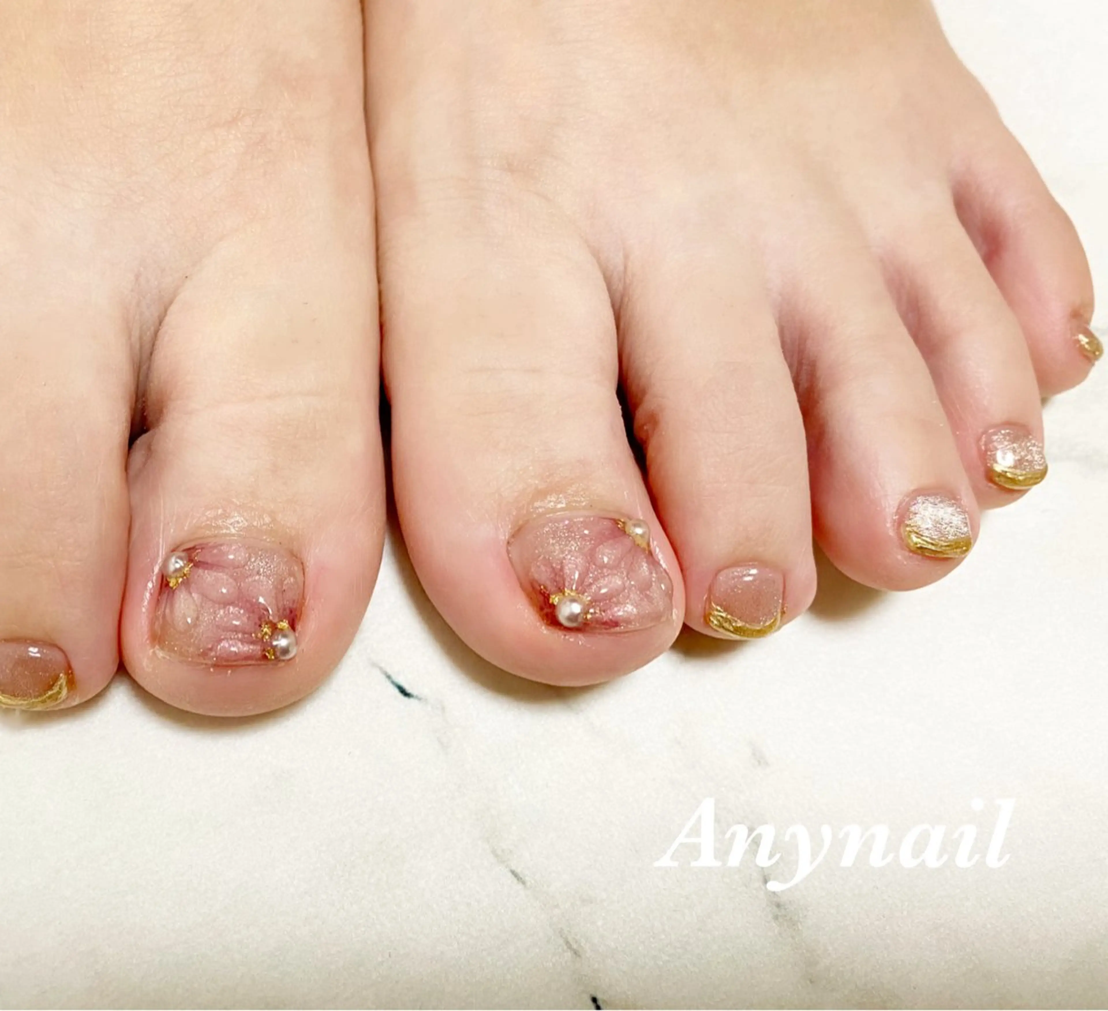 ネイル ブルー フラワーネイル フットネイル フレンチネイル マグネットネイル フットネイル 岩澤 恵子のネイルデザイン