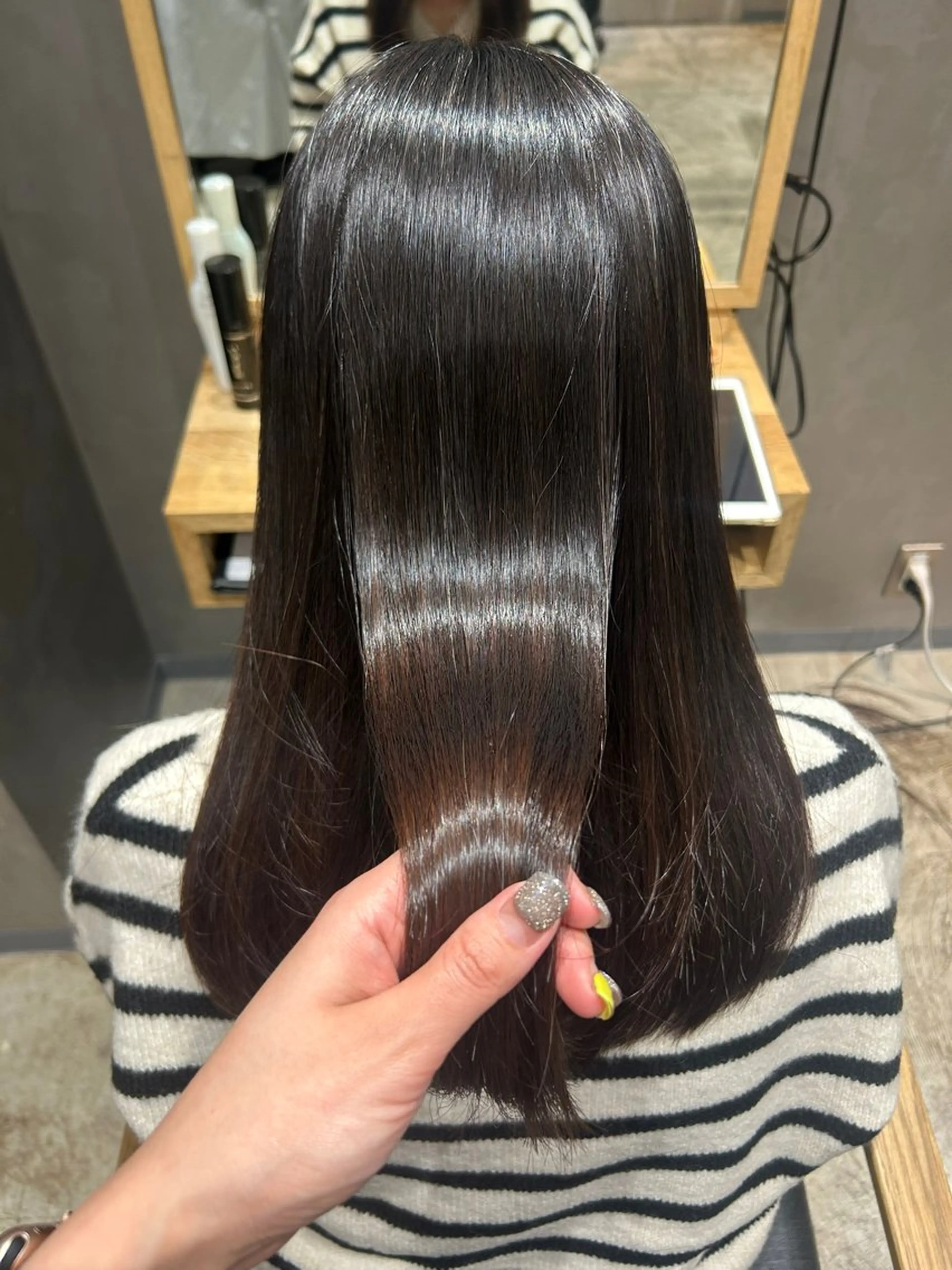 ロング 縮毛矯正 カット 縮毛矯正 心斎橋🤍inity KIKOのヘアスタイル