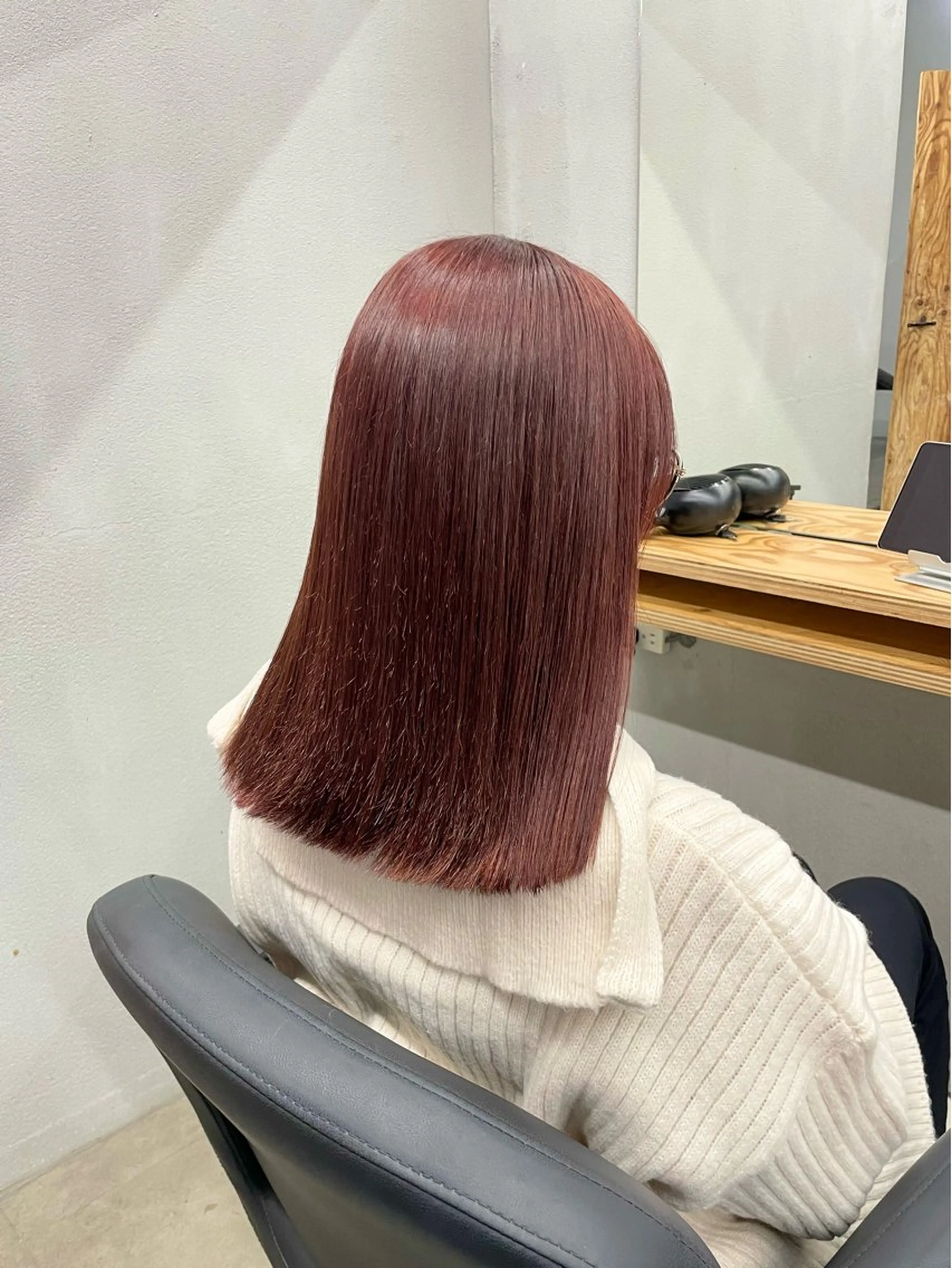 ミディアム カット ヘアカラー トリートメント ひより ／novusのヘアスタイル