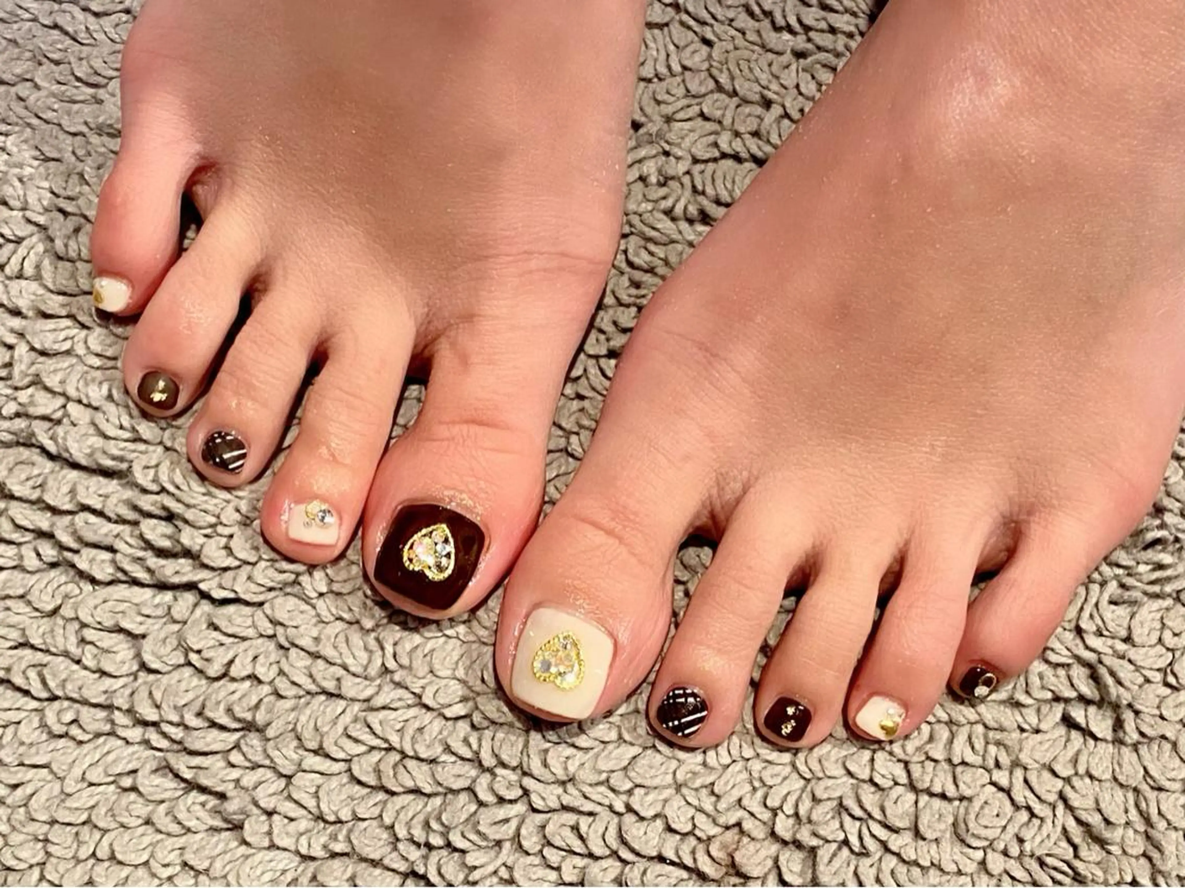 ネイル Lino+ ネイル&よもぎ蒸しのネイルデザイン