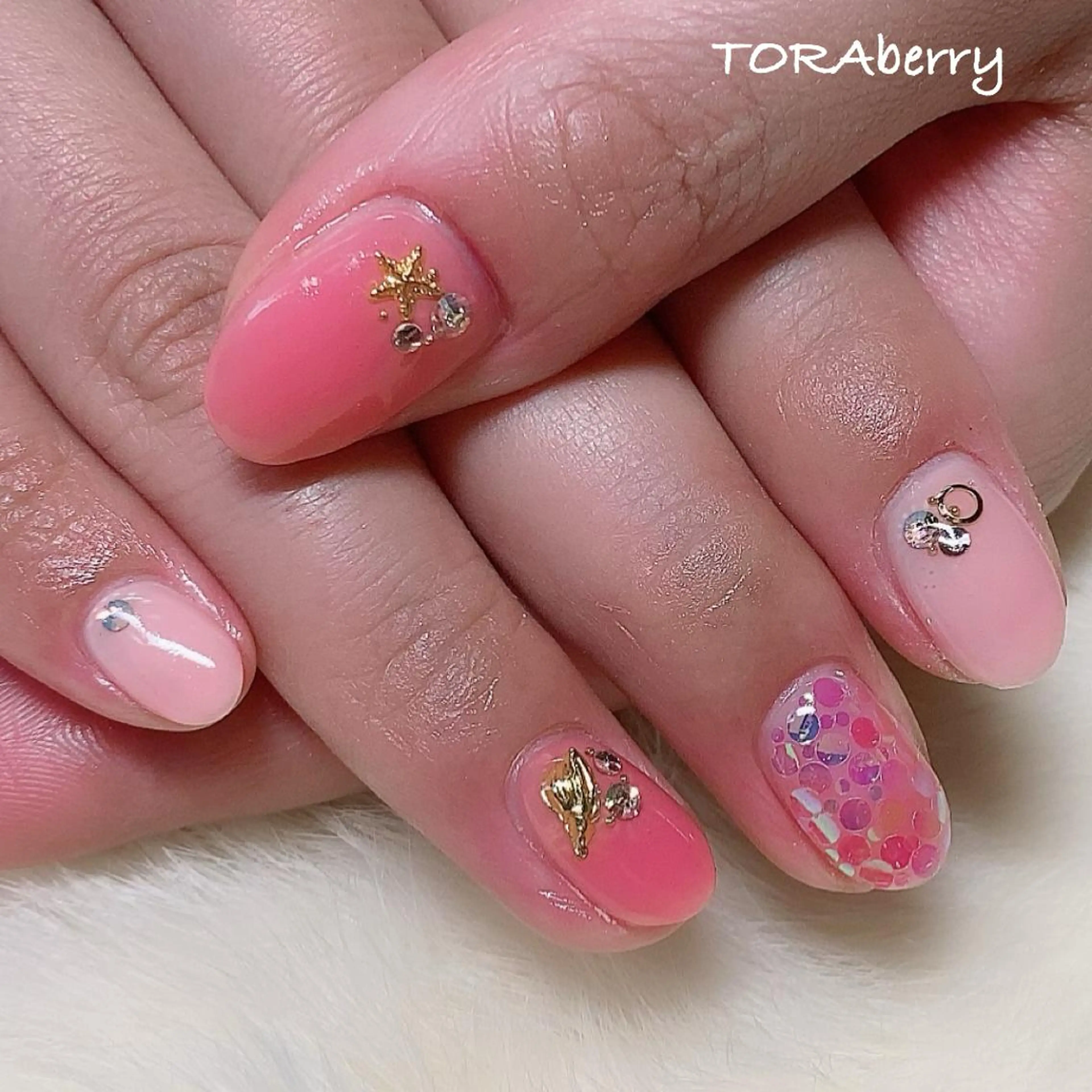 ネイル ハンドネイル ネイリスト なつみのネイルデザイン