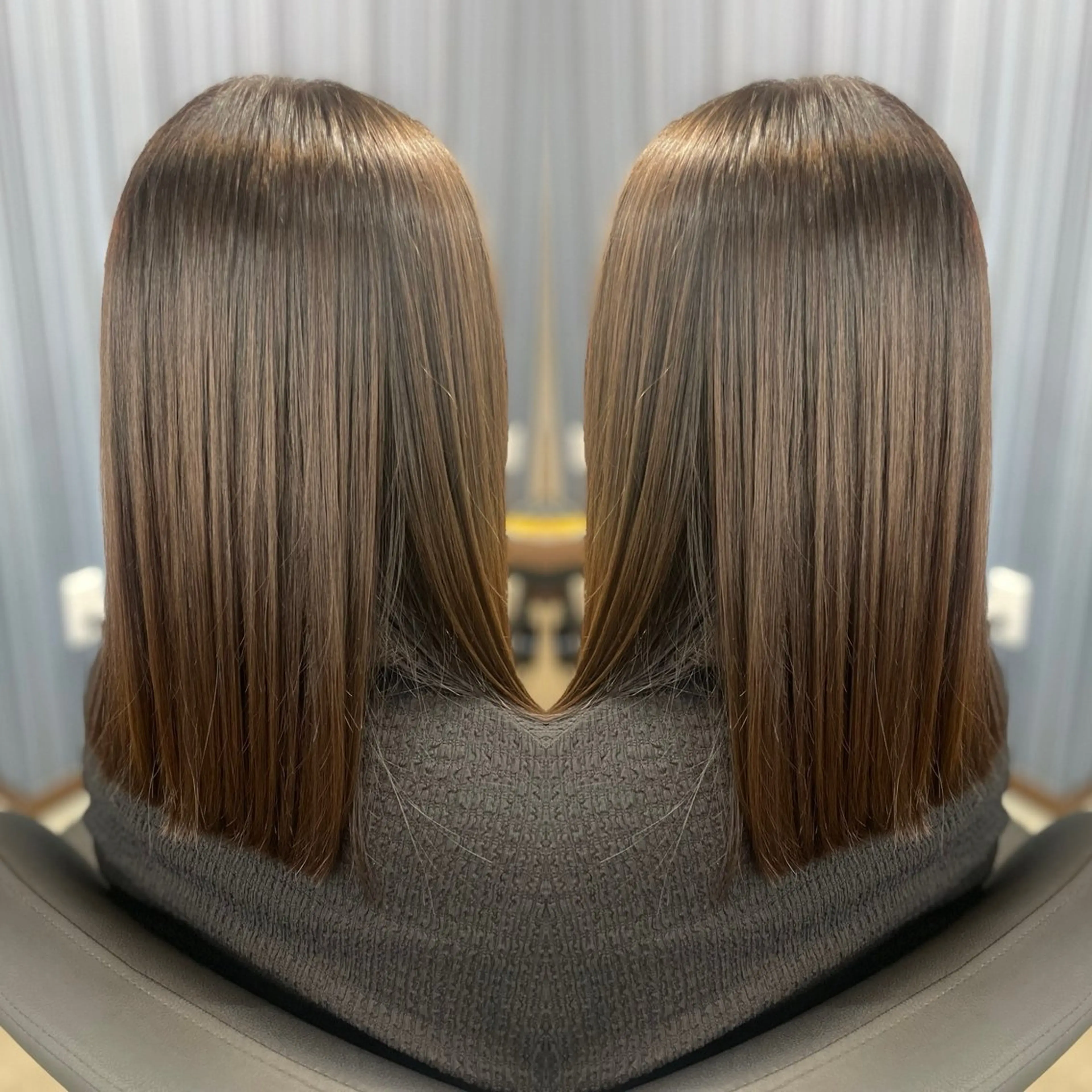 ミディアム カット 縮毛矯正 伊藤 詩織のヘアスタイル