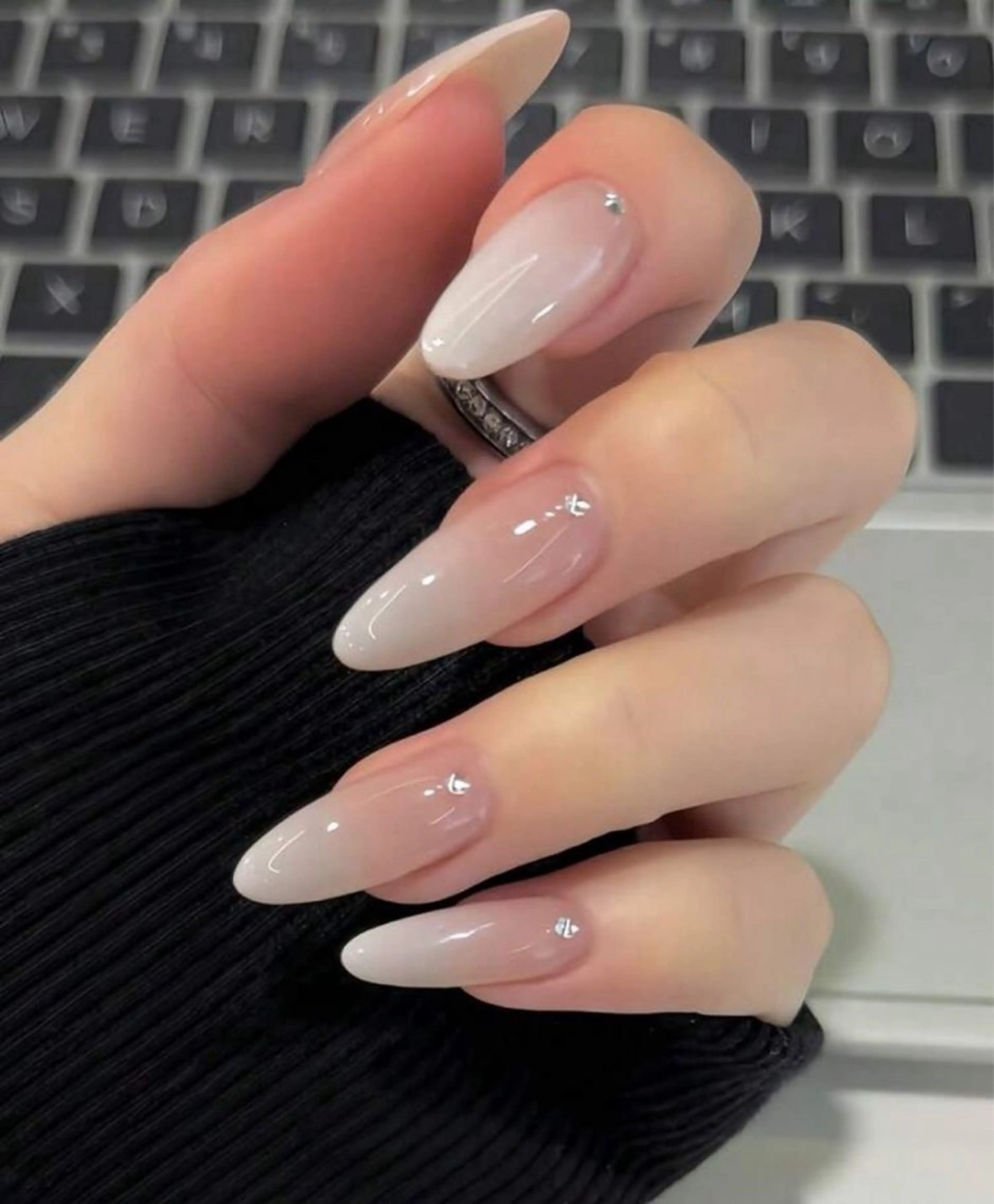 ネイル チークネイル フットネイル フレンチネイル グラデーション 韓国ネイル Yuki nail staffのネイルデザイン