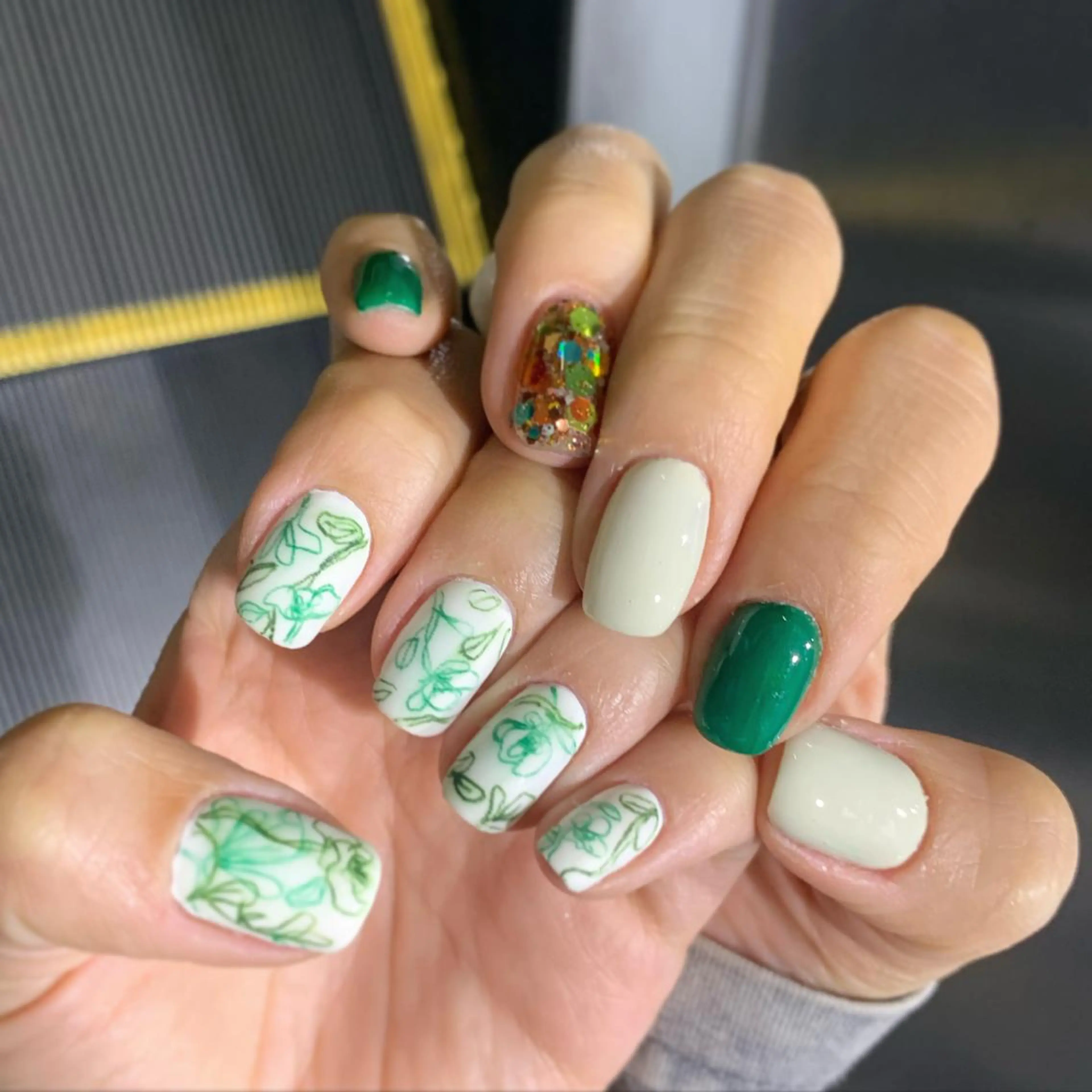 ネイル グリーン Musee art 亀戸店のネイルデザイン