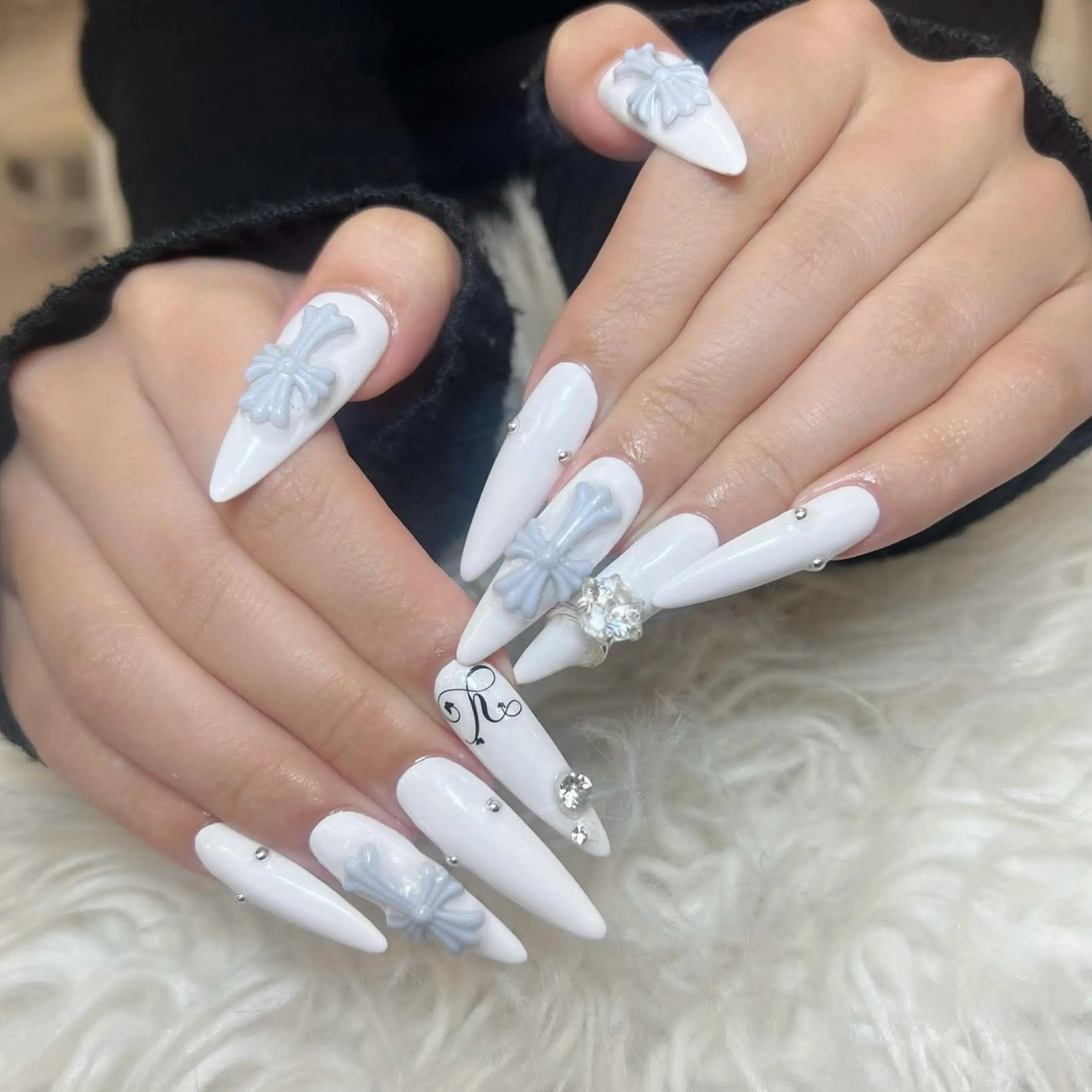 ネイル ハンドネイル ANH ゴテゴテネイルサロンのネイルデザイン
