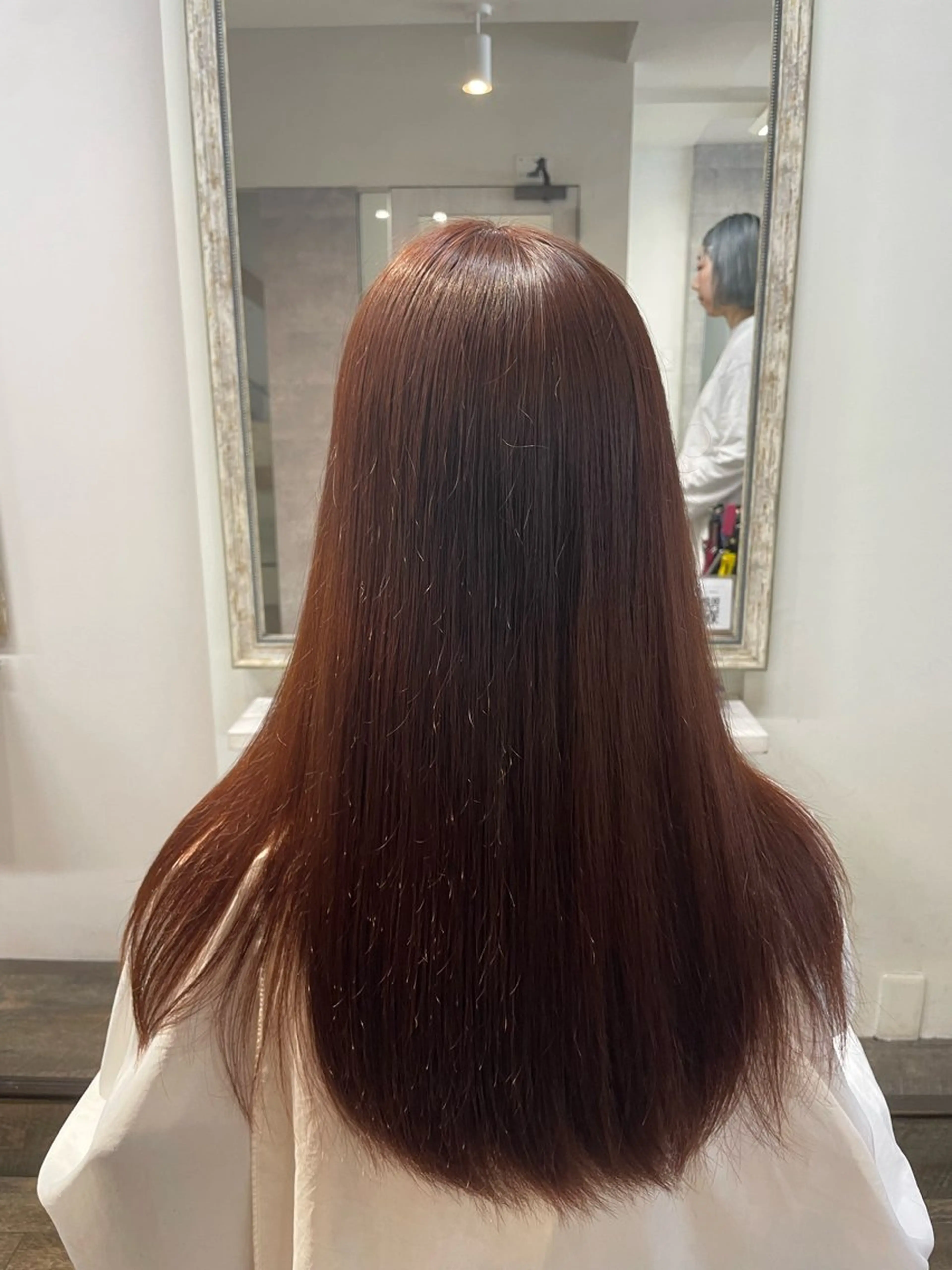 ロング オレンジブラウン 田端 奈緒のヘアスタイル
