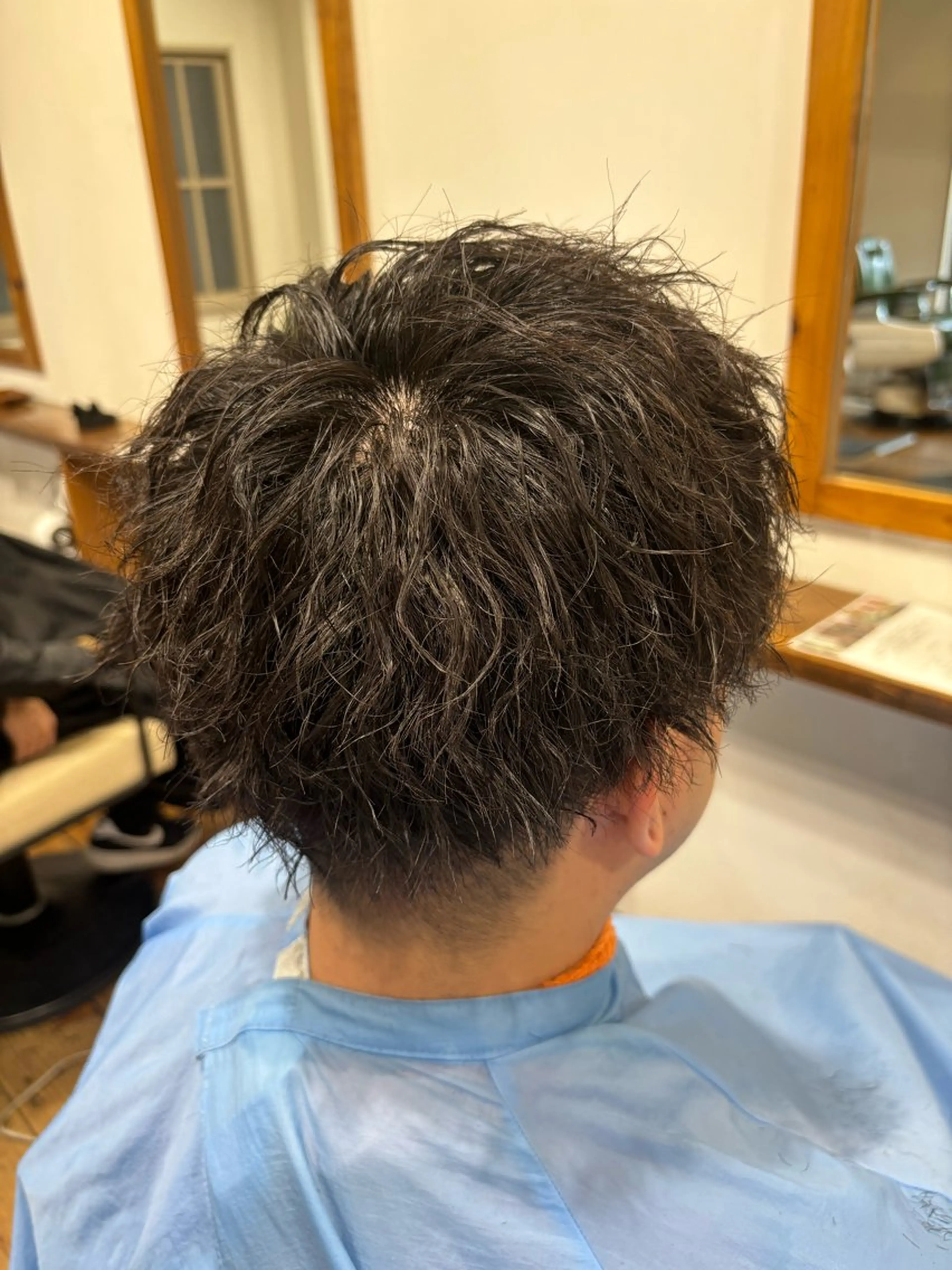 ミディアム beat 磯谷のヘアスタイル