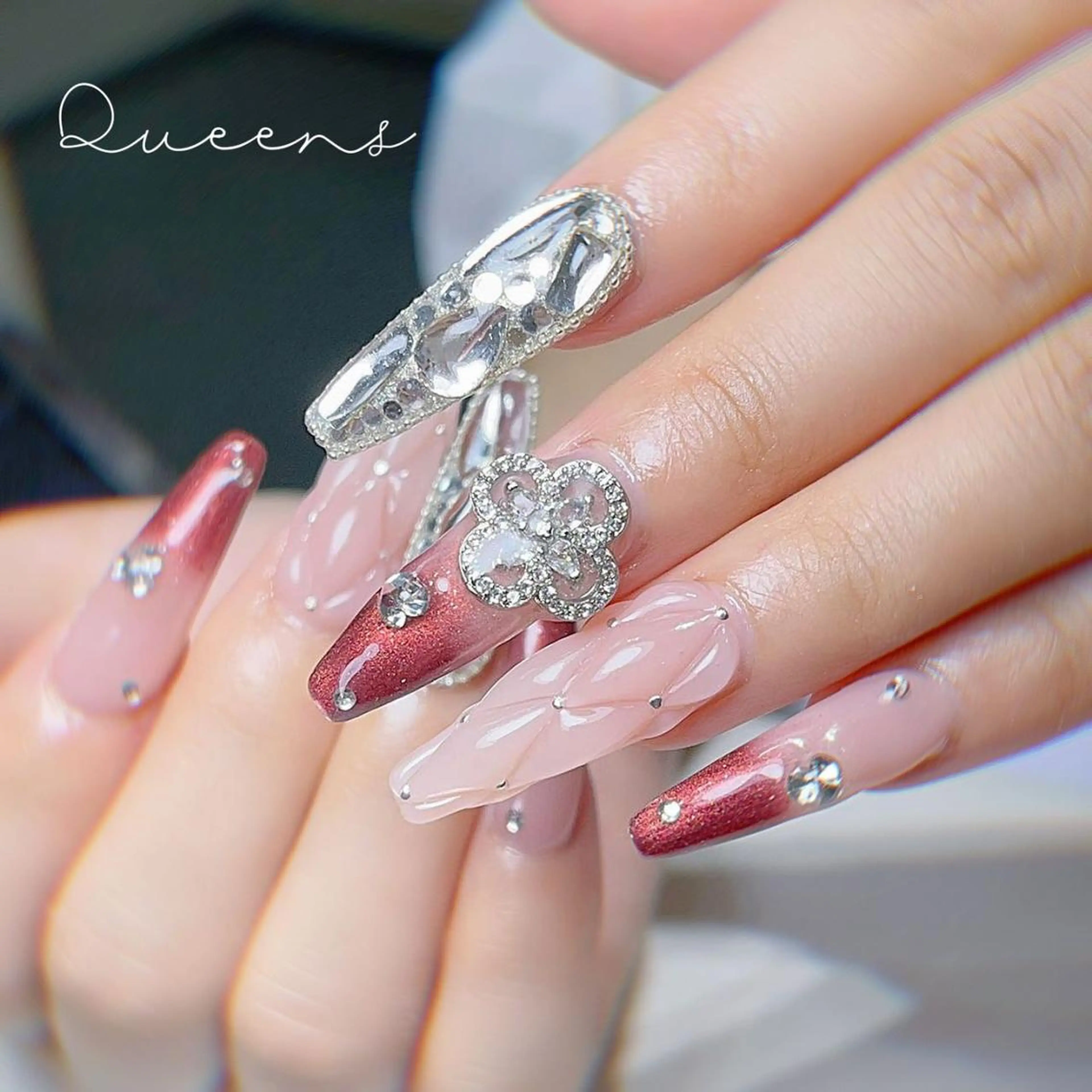 ネイル ハンドネイル 🎀kira 長さだし💗モチ最高のネイルデザイン